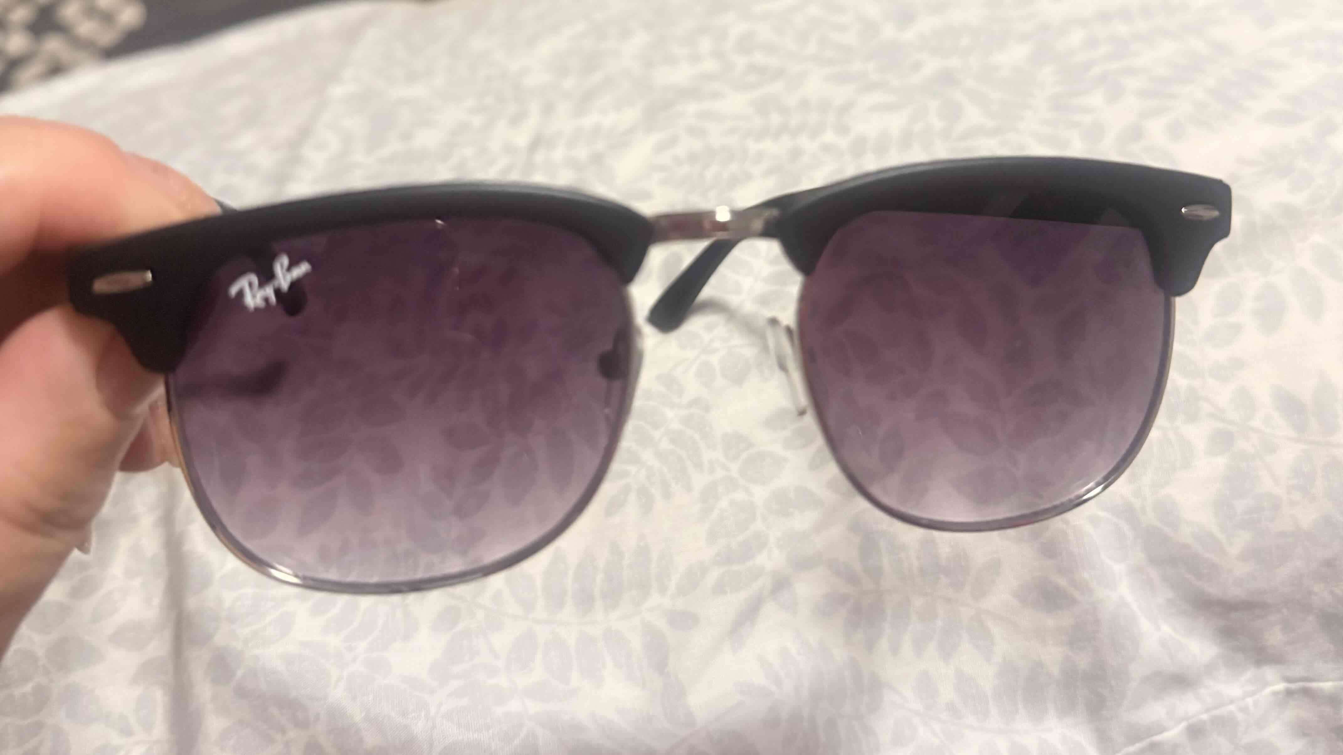 Lentes de sol negros polarizados - 1