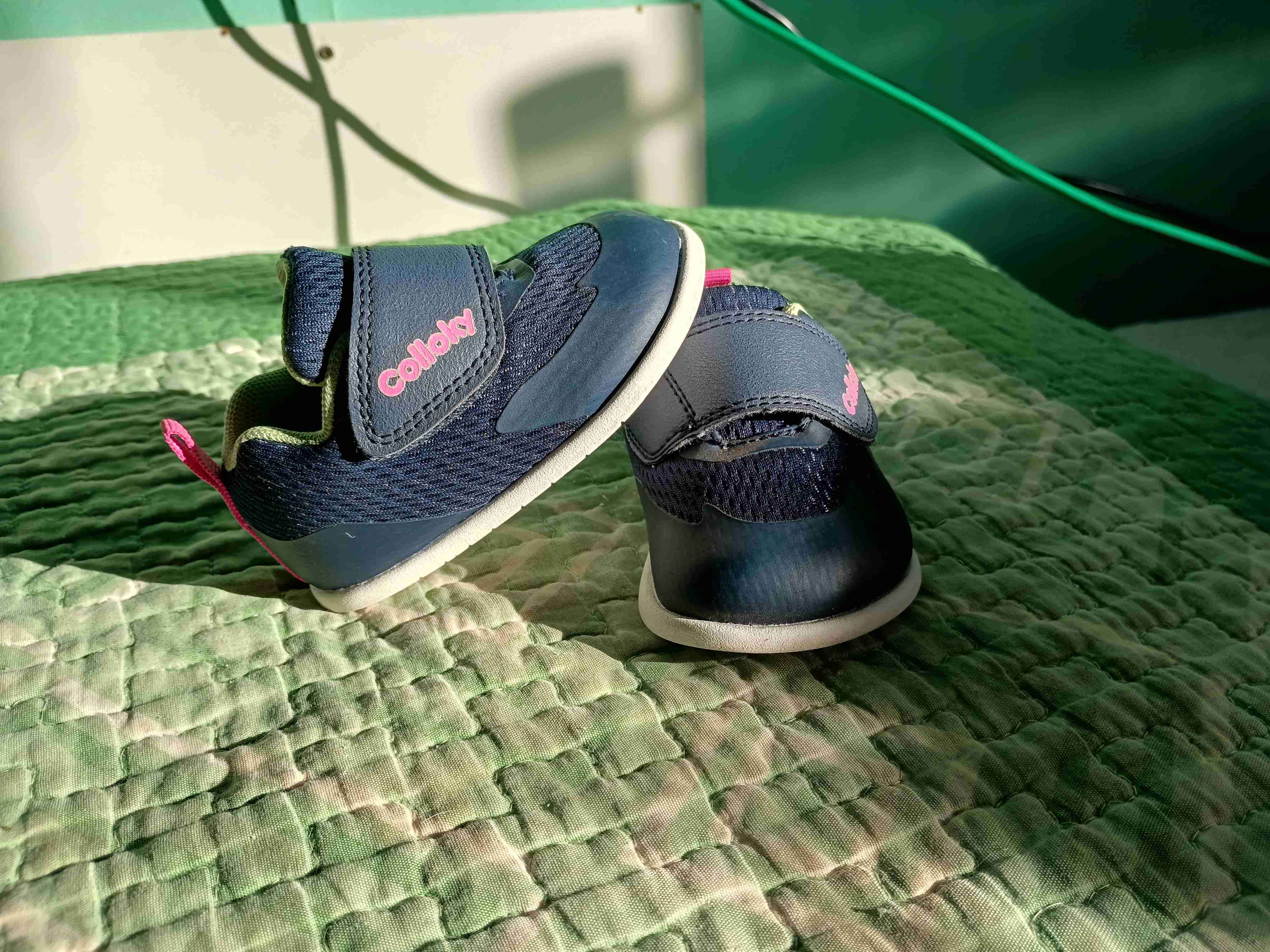 Zapatillas infantiles azules