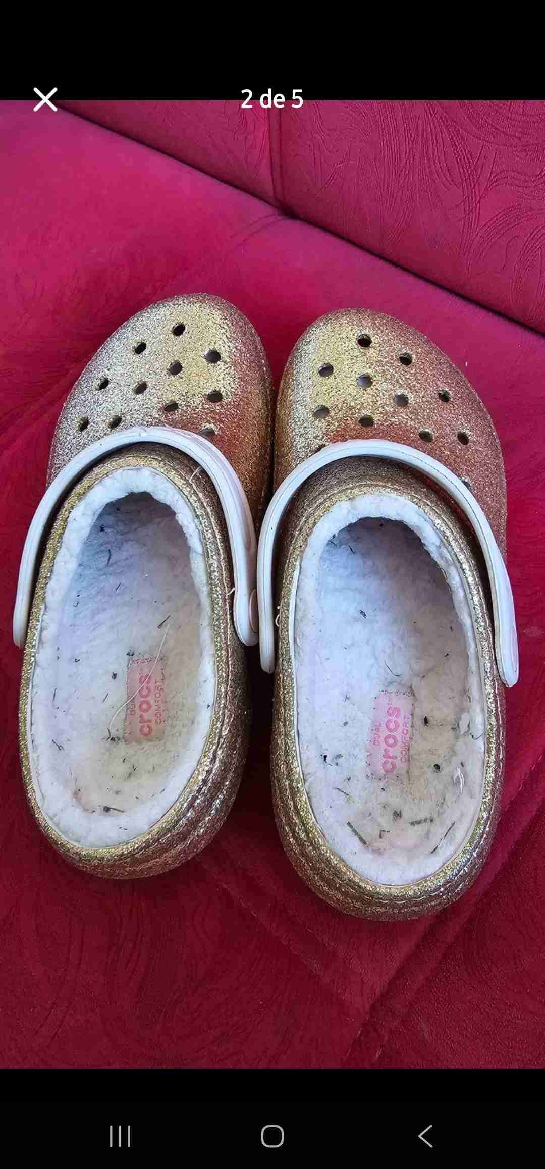 Crocs doradas con brillo Niña - miniatura 2