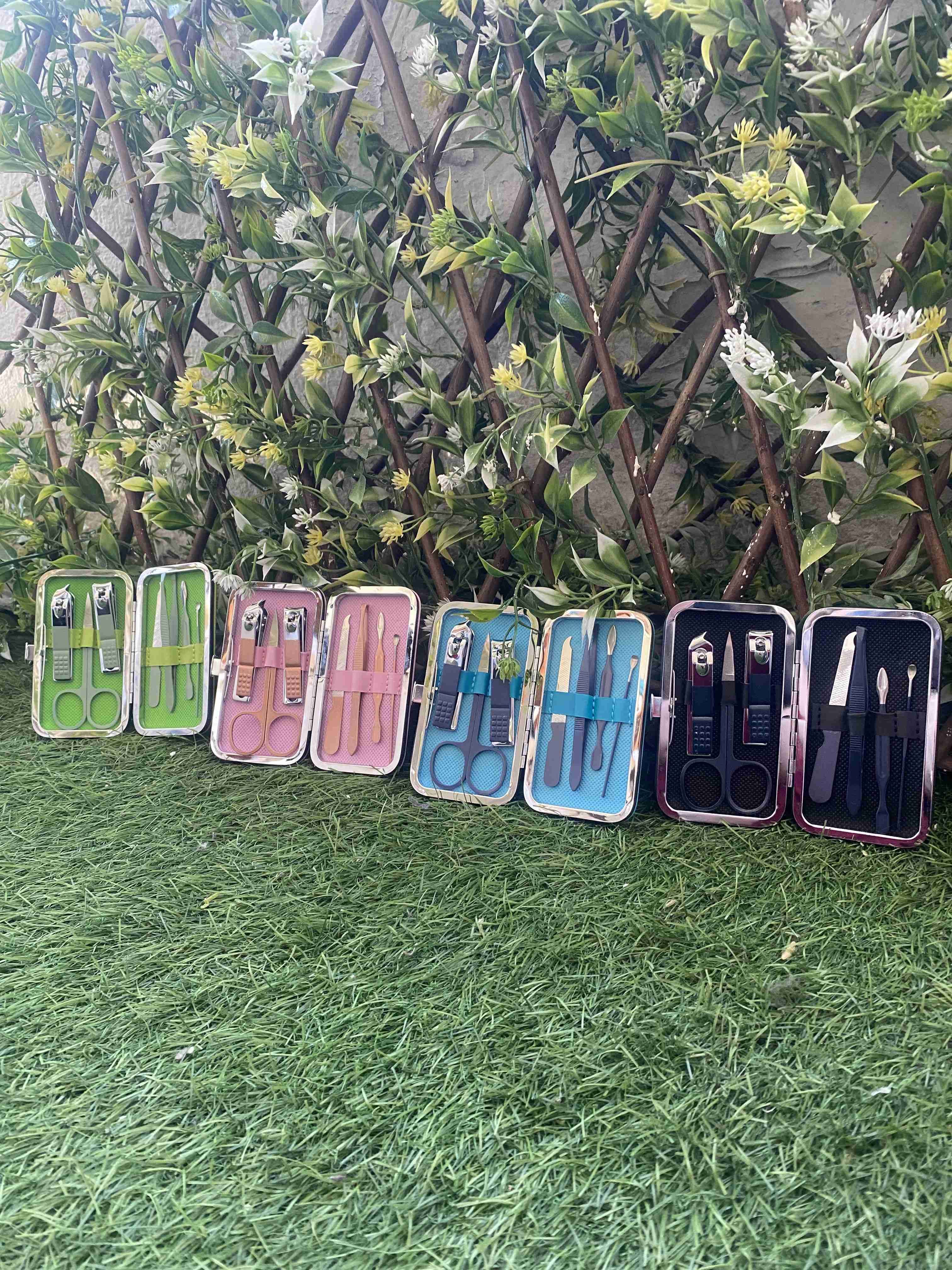 Set de manicura multicolor - miniatura 1