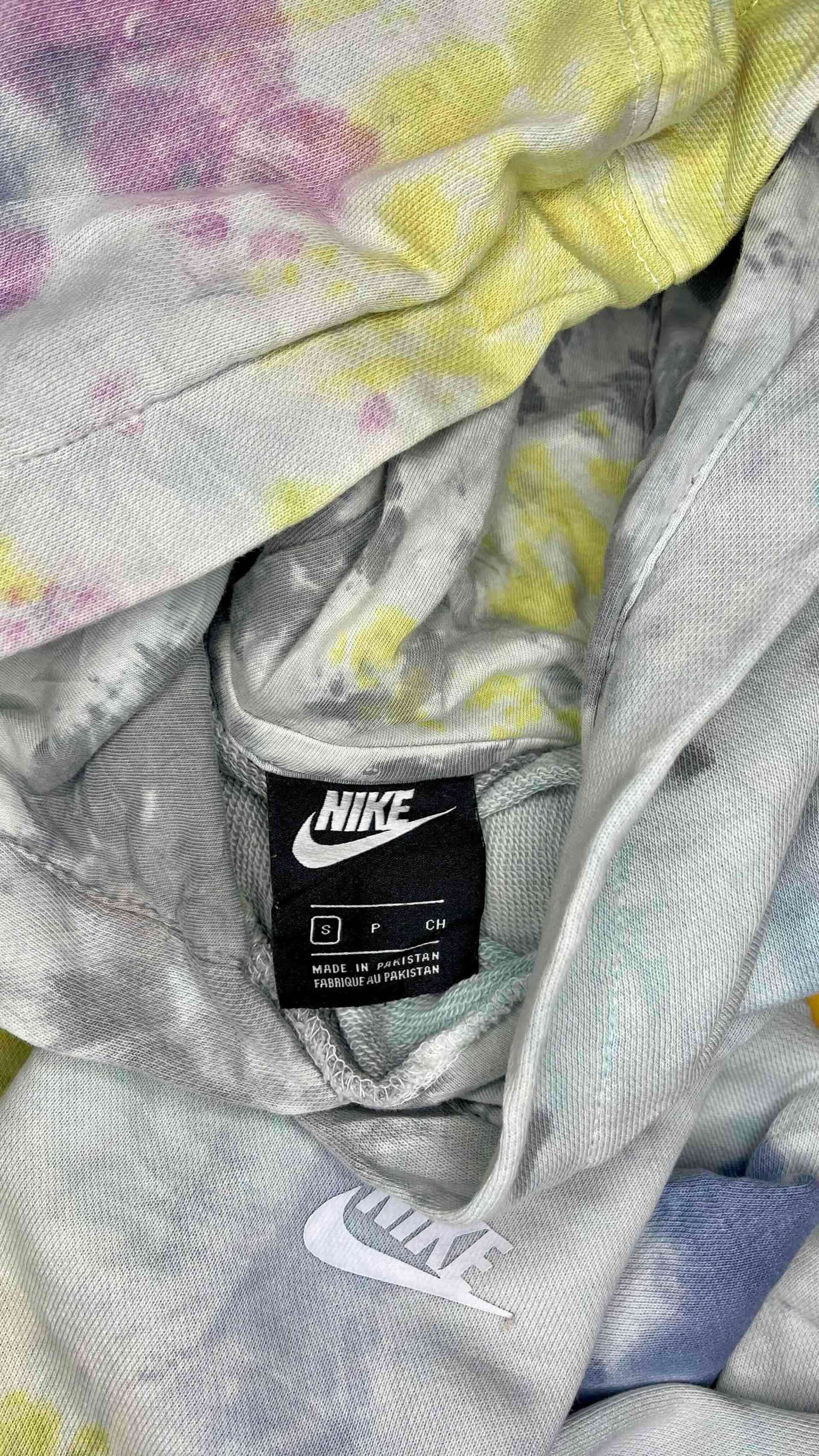 Poleron Nike tie-dye - 1