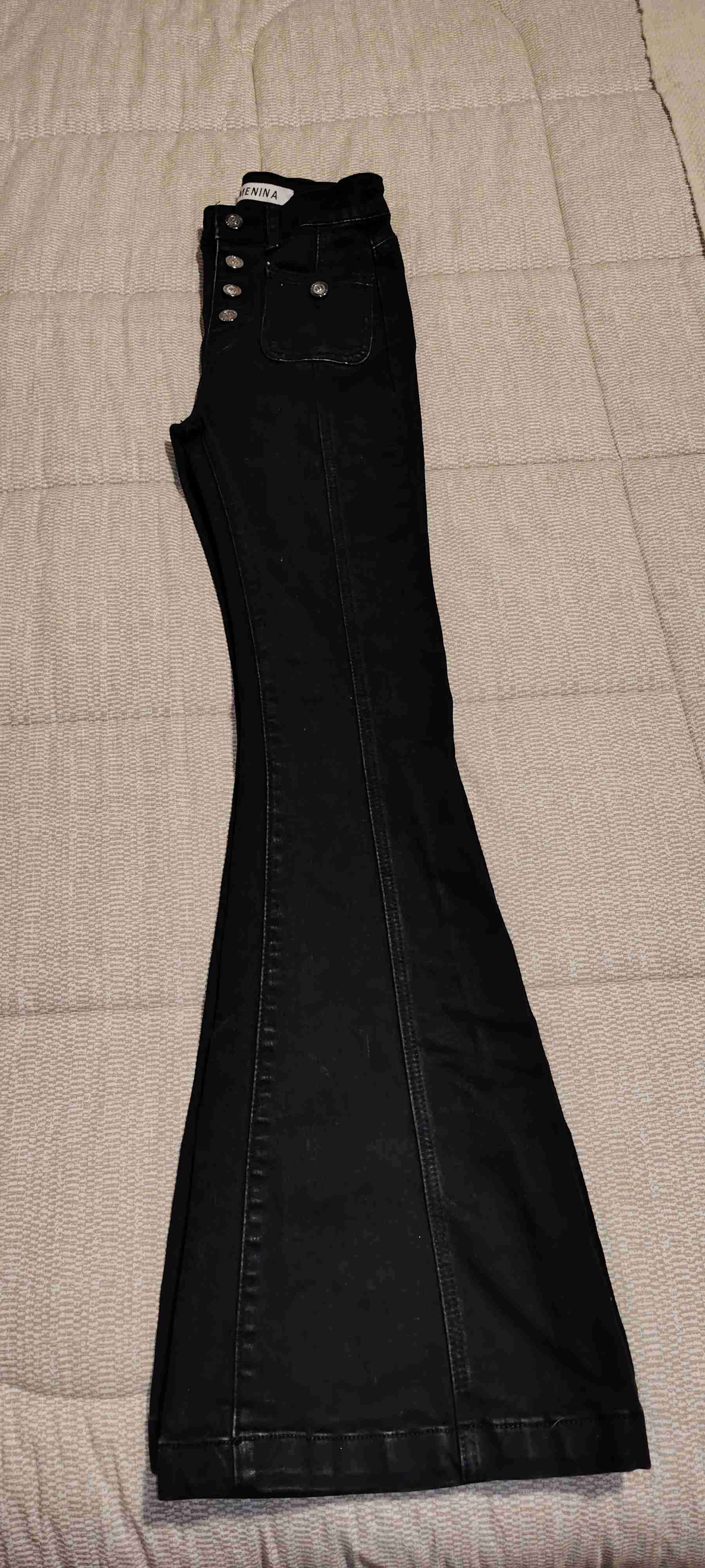 Jeans negros de talle alto - miniatura 2