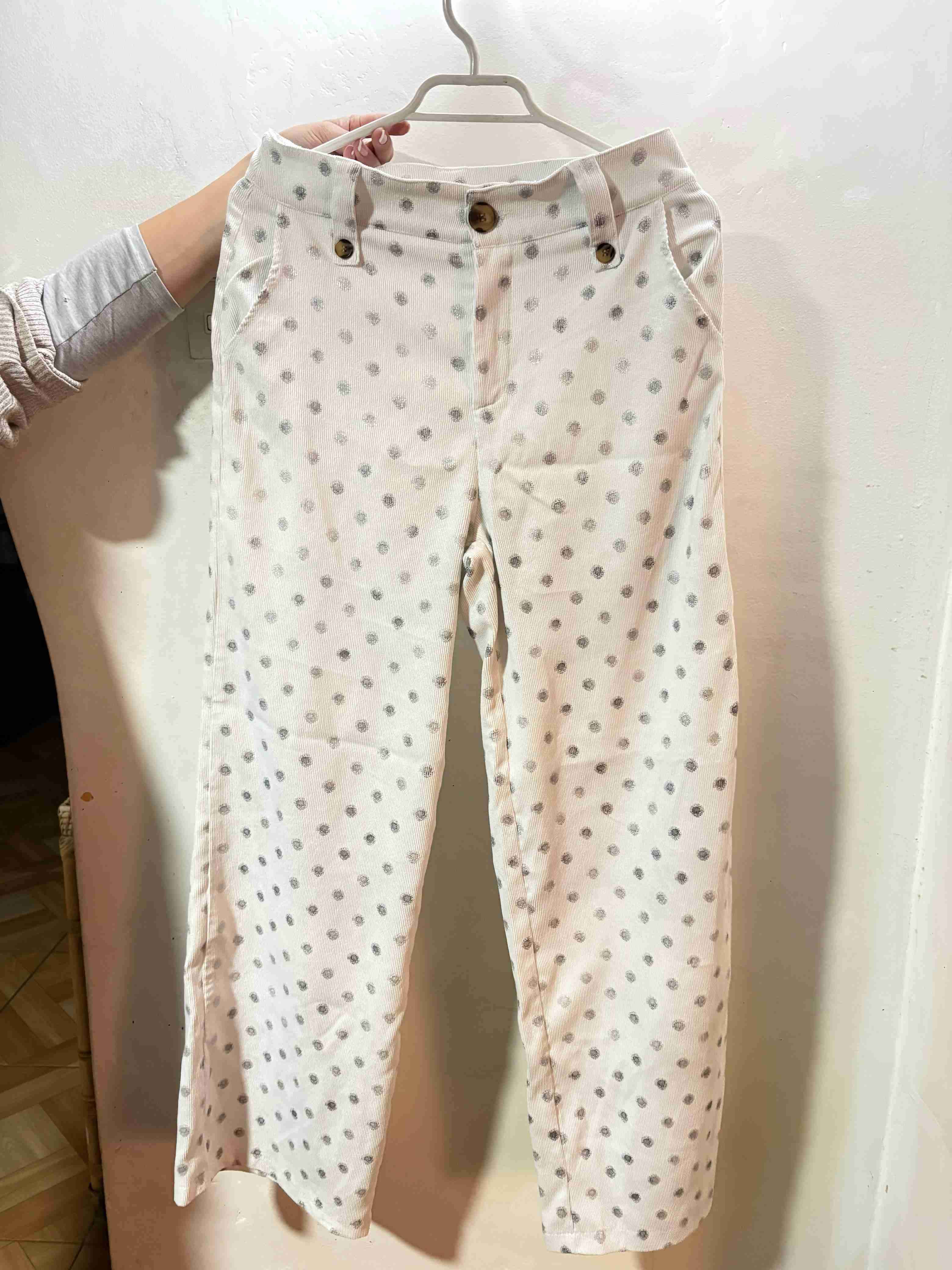 Pantalones beige a lunares talla S - 2