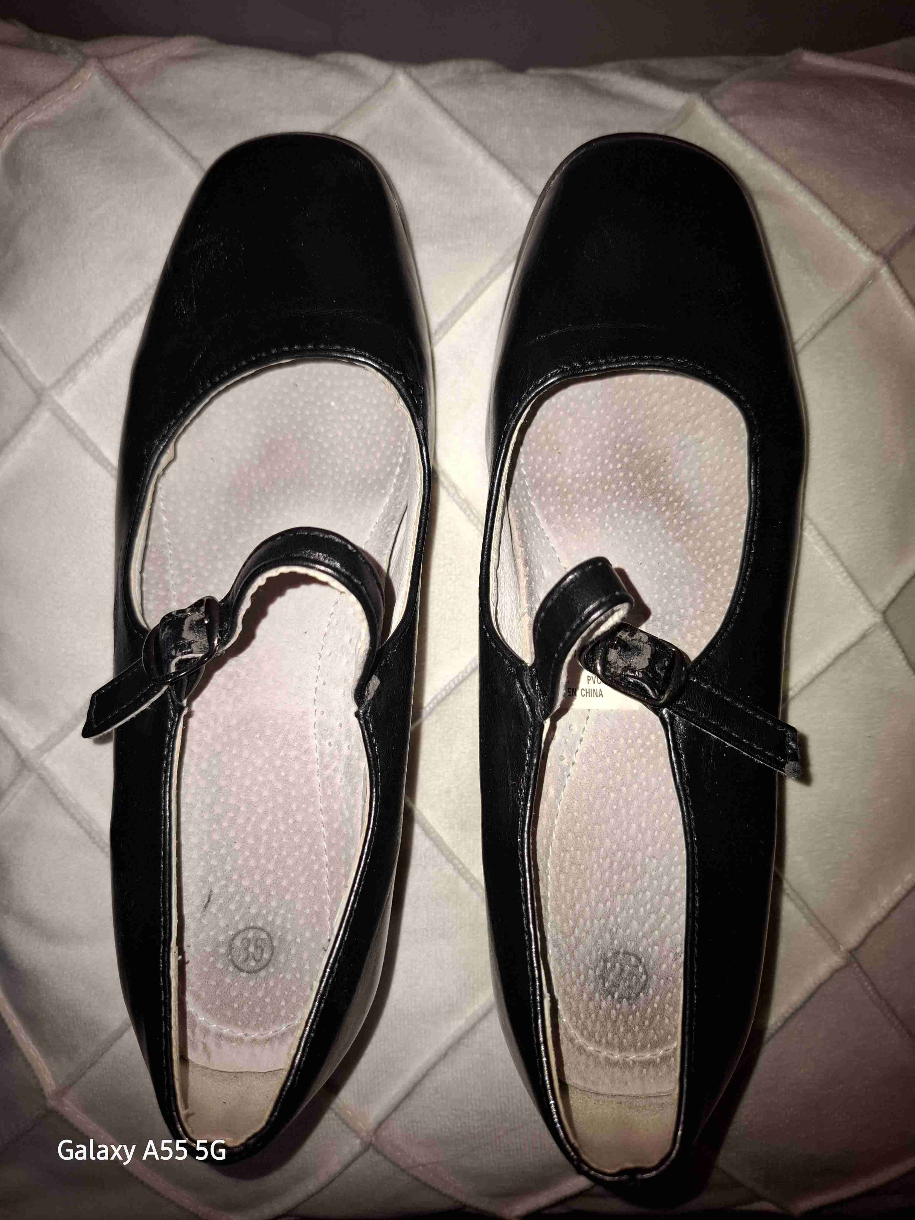 Zapatos negros de charol talla.35 - 5