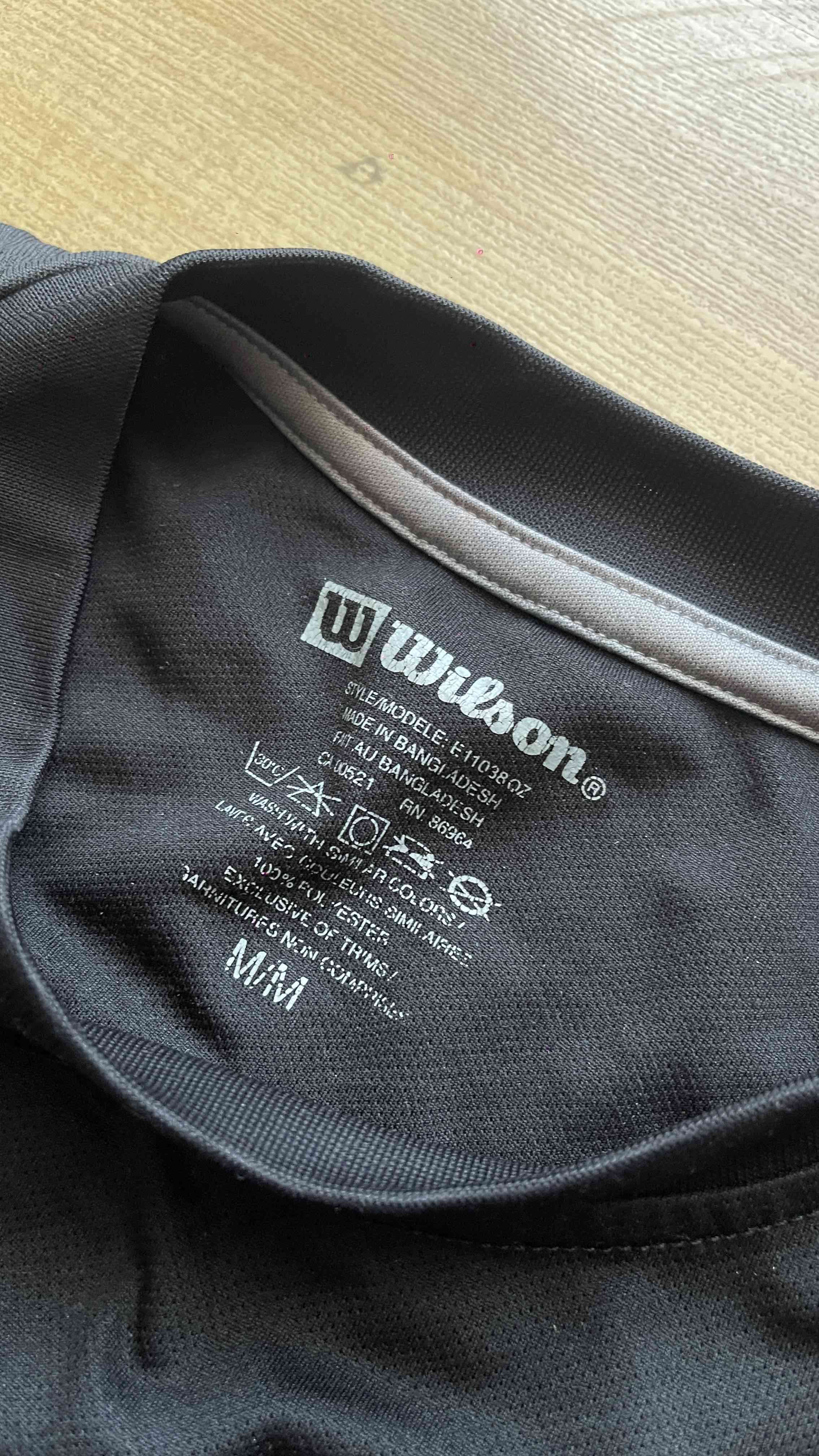 Polera deportiva negra Wilson - miniatura 2