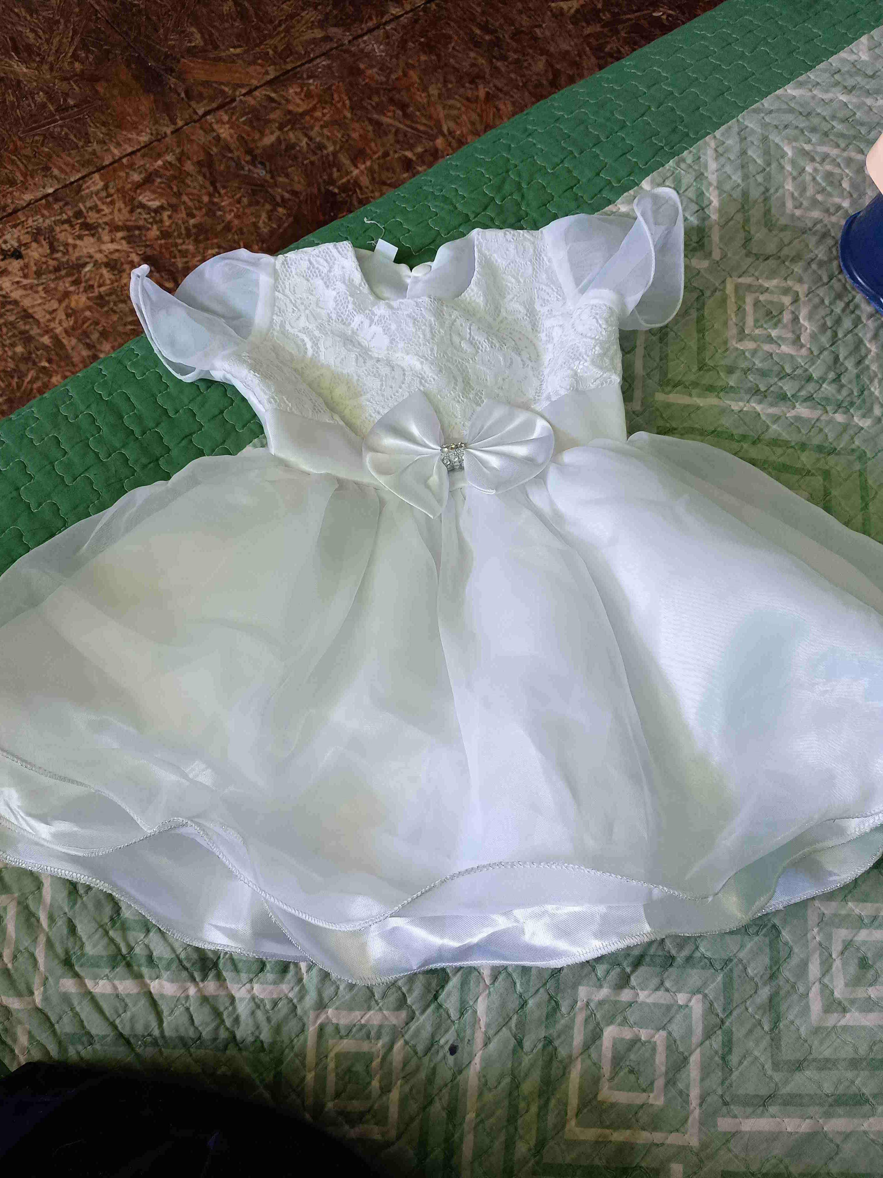 Vestido bebé de encaje blanco