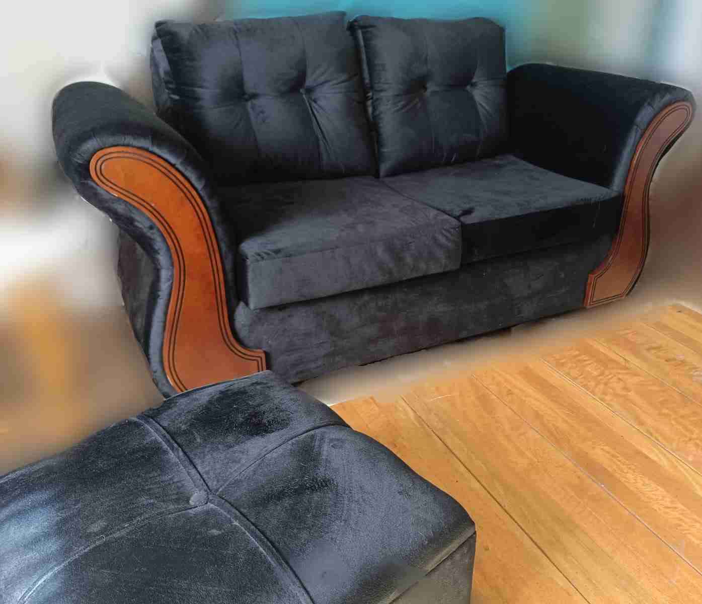 Sofá de dos plazas negro