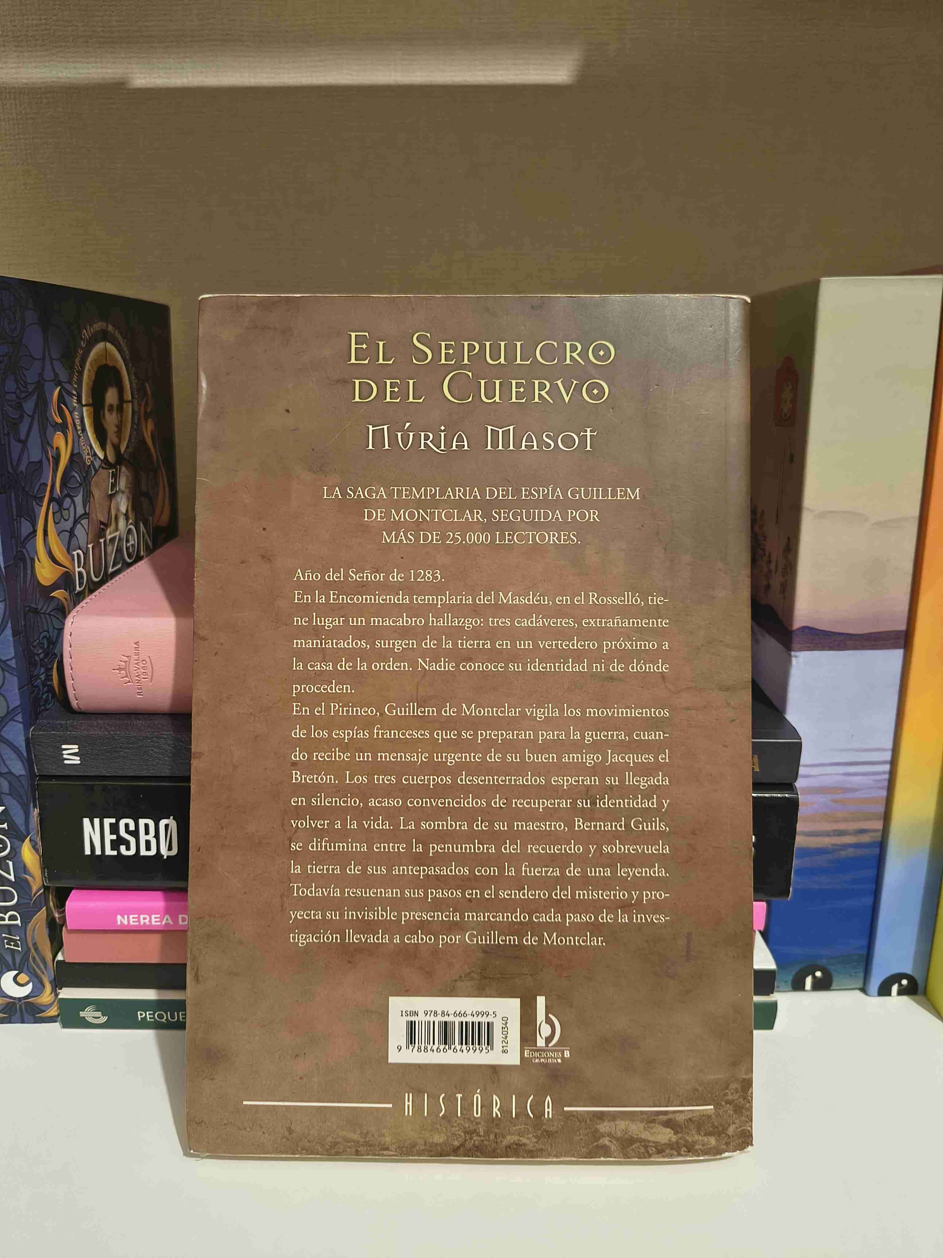 Libro 'El Sepulcro del Cuervo' - miniatura 2