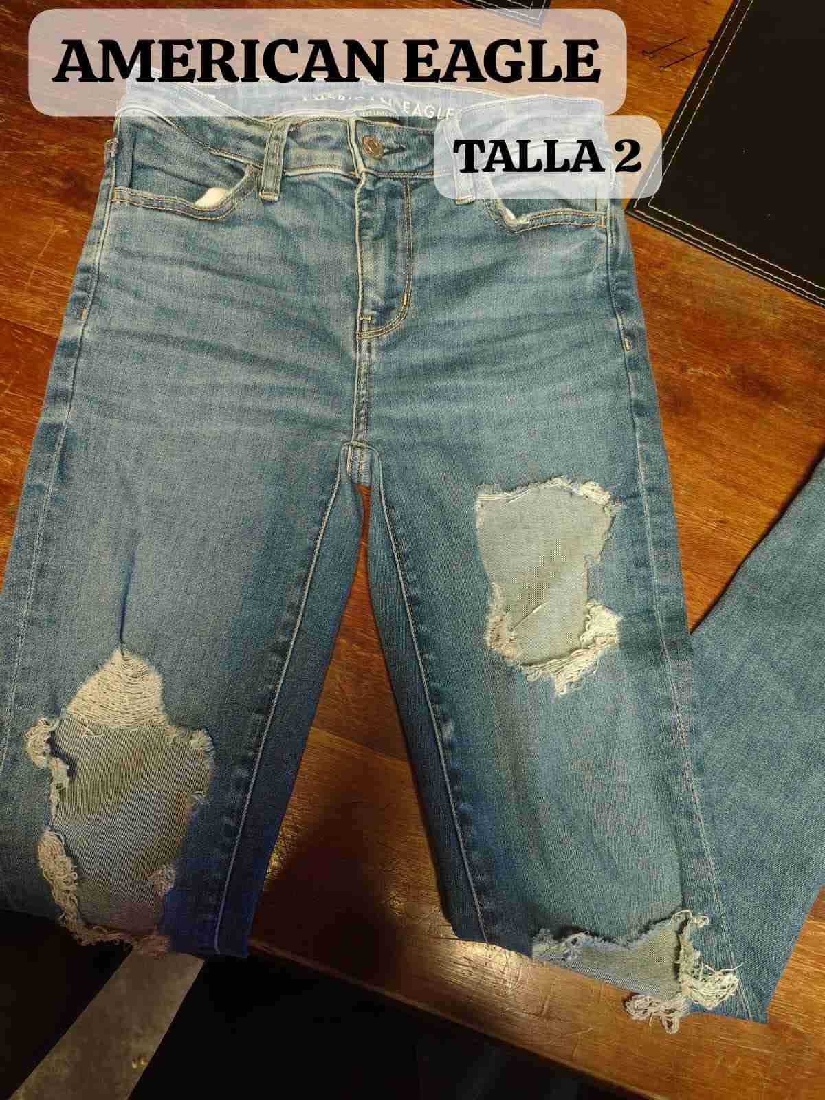 Jeans American Eagle rotos