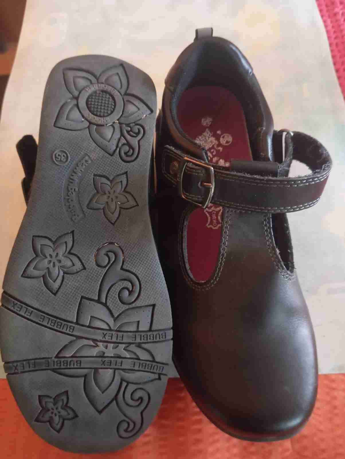 Zapatos de niña color negro - miniatura 1