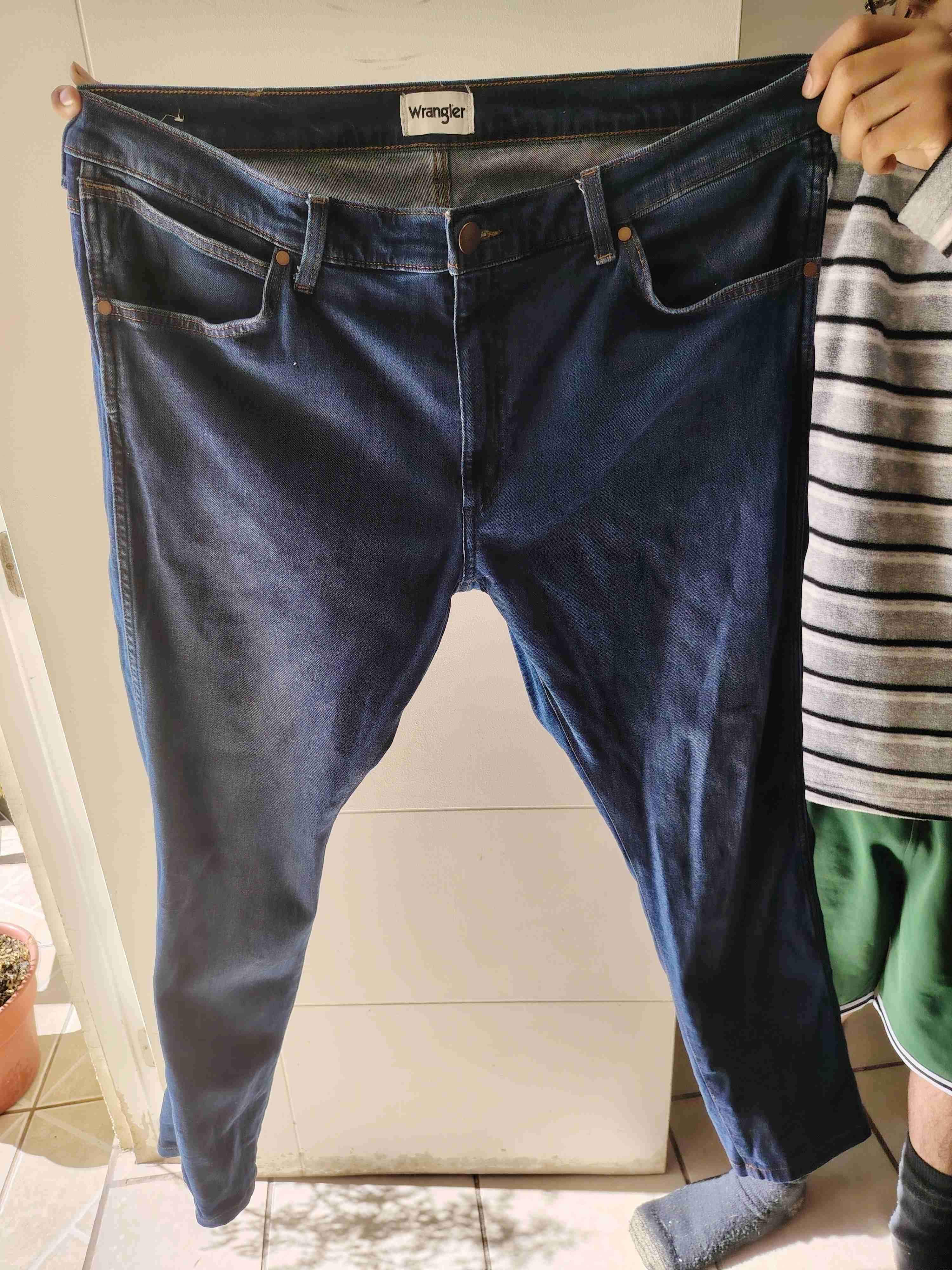 Jeans azules Wrangler usados talla 52
