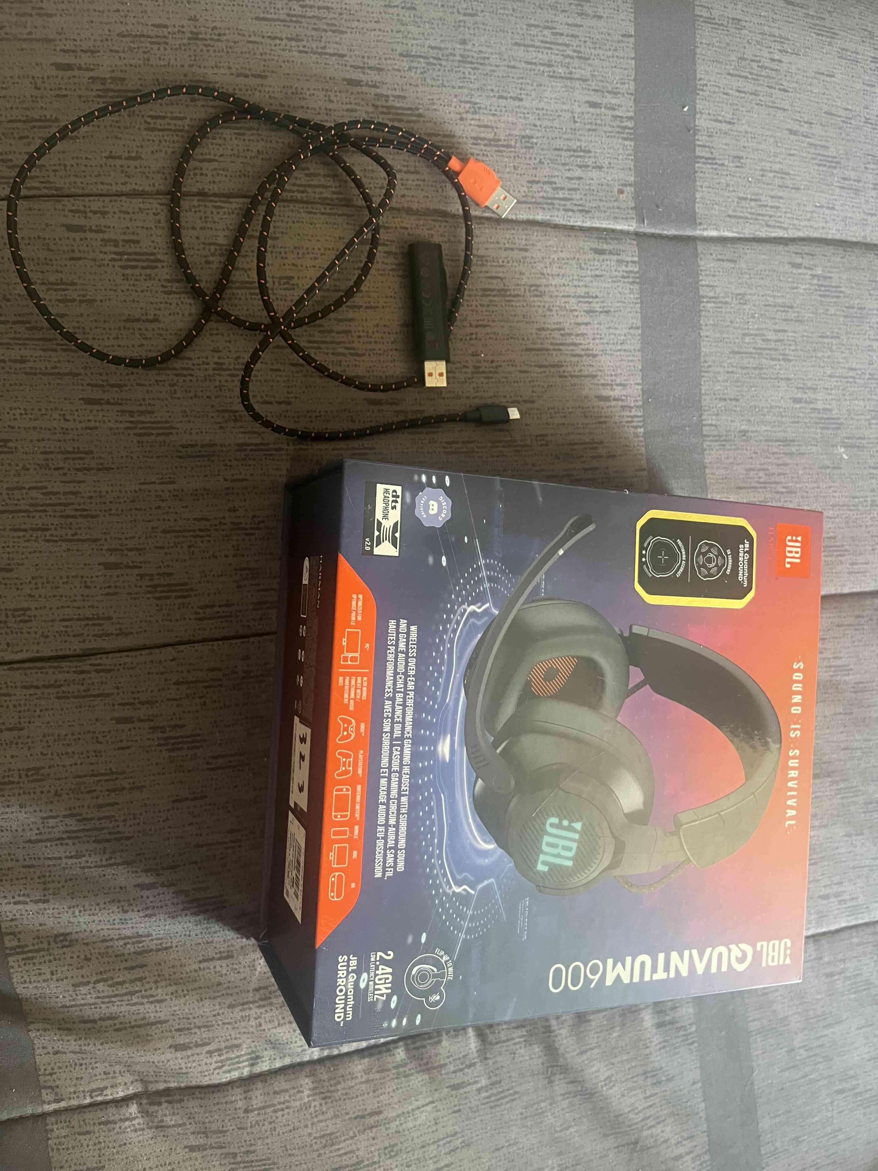 Auriculares JBL Quantum 600 negros - miniatura 1