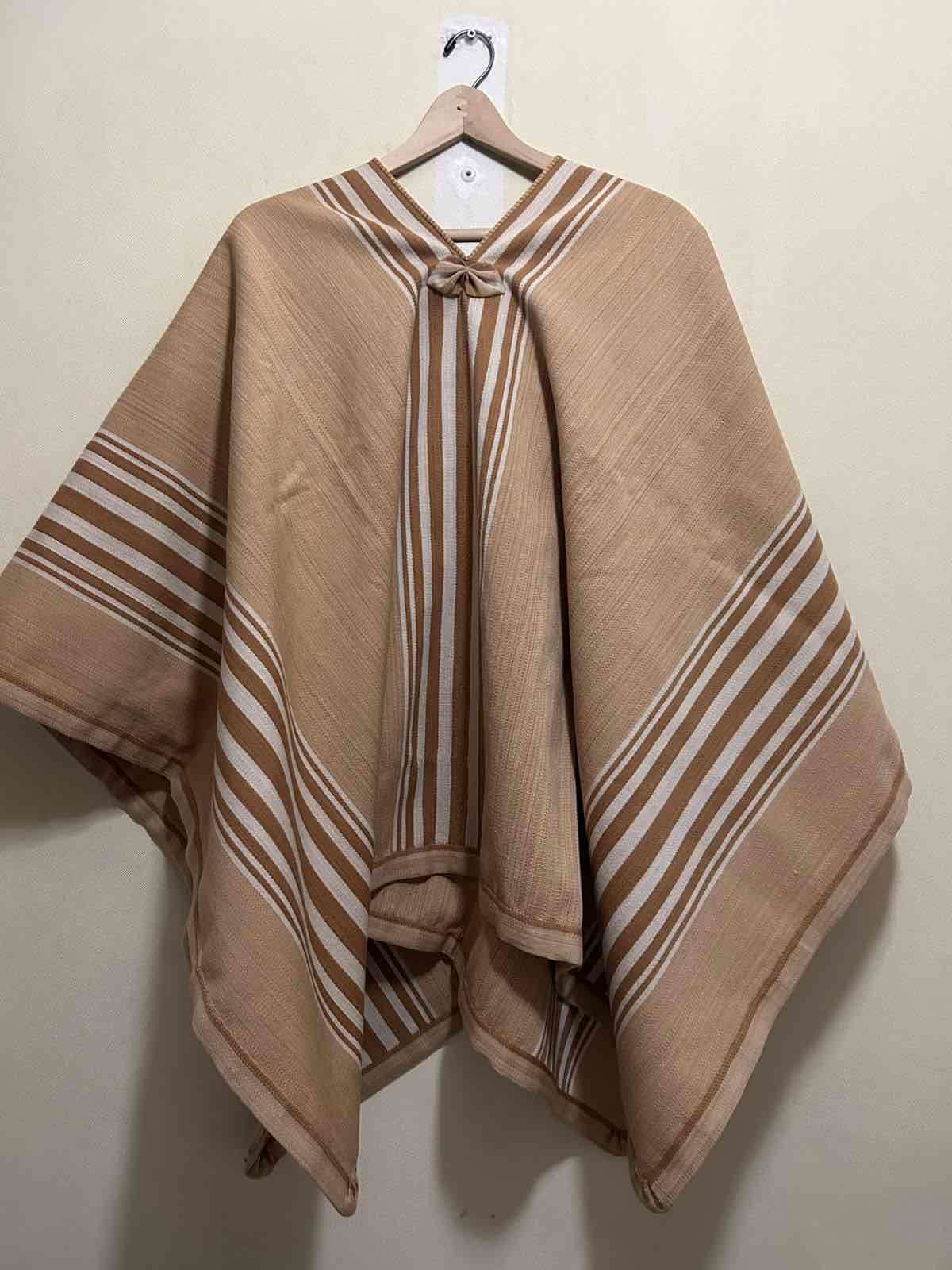 Poncho de Alpaca - miniatura 4