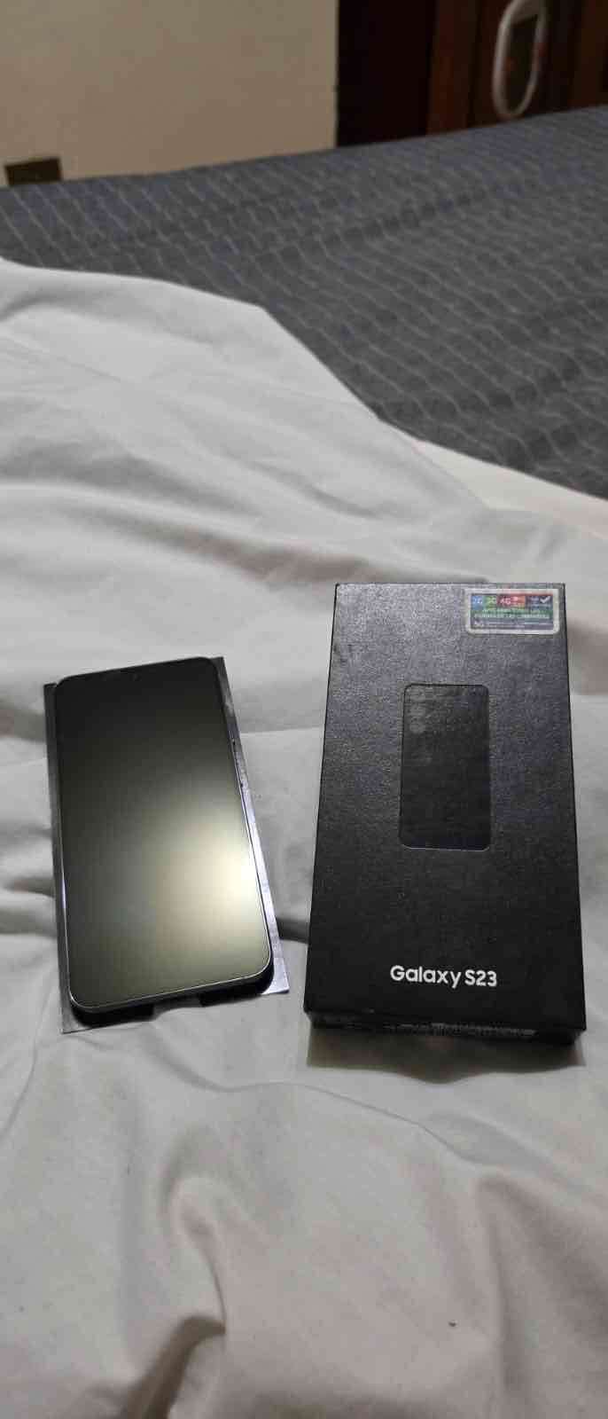 Celular Samsung s23 - miniatura 4