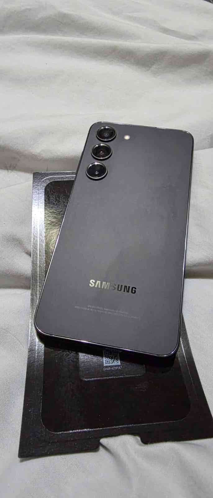 Celular Samsung s23 - miniatura 5