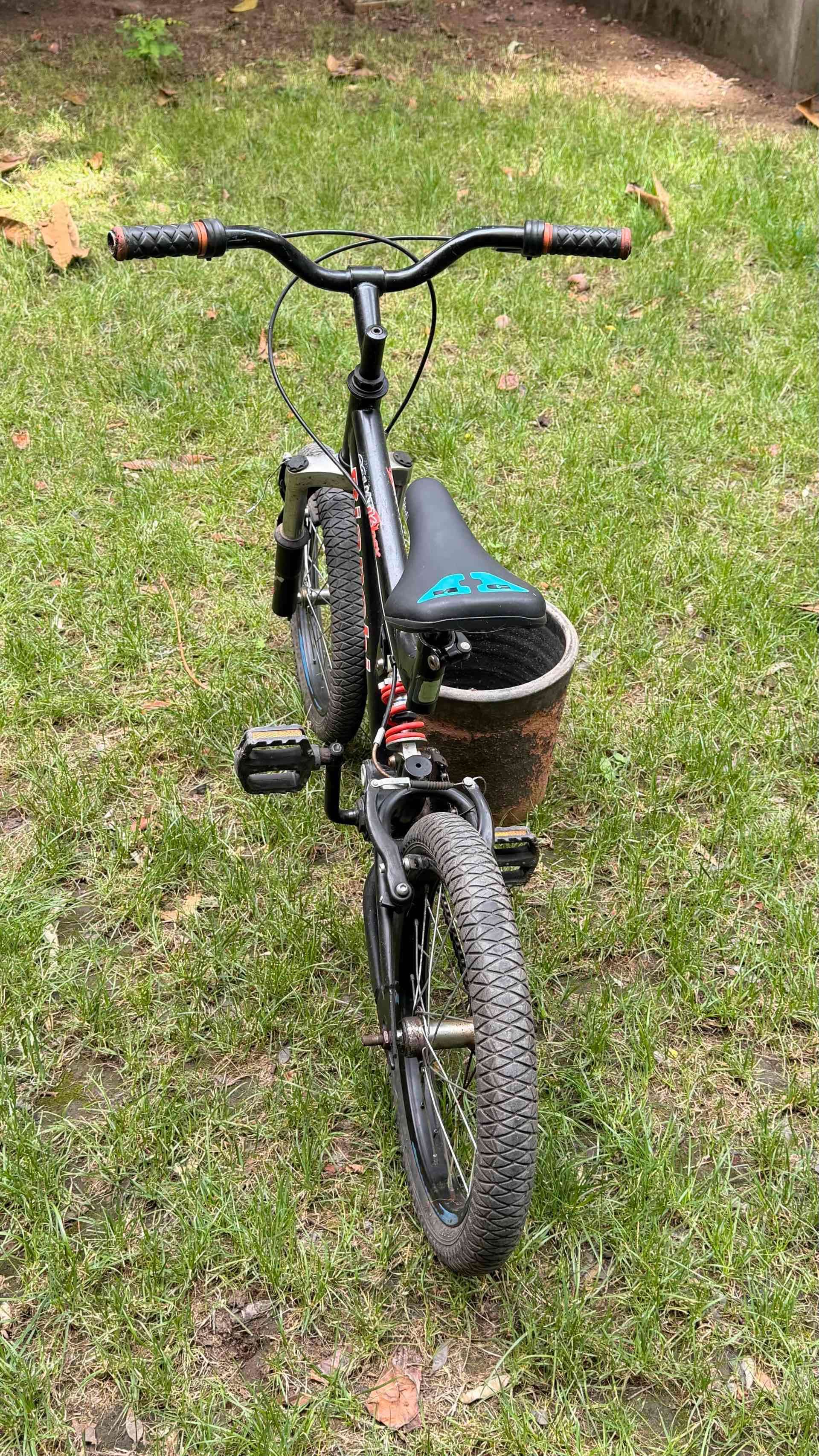 Bicicleta infantil negra Bianchi - miniatura 5