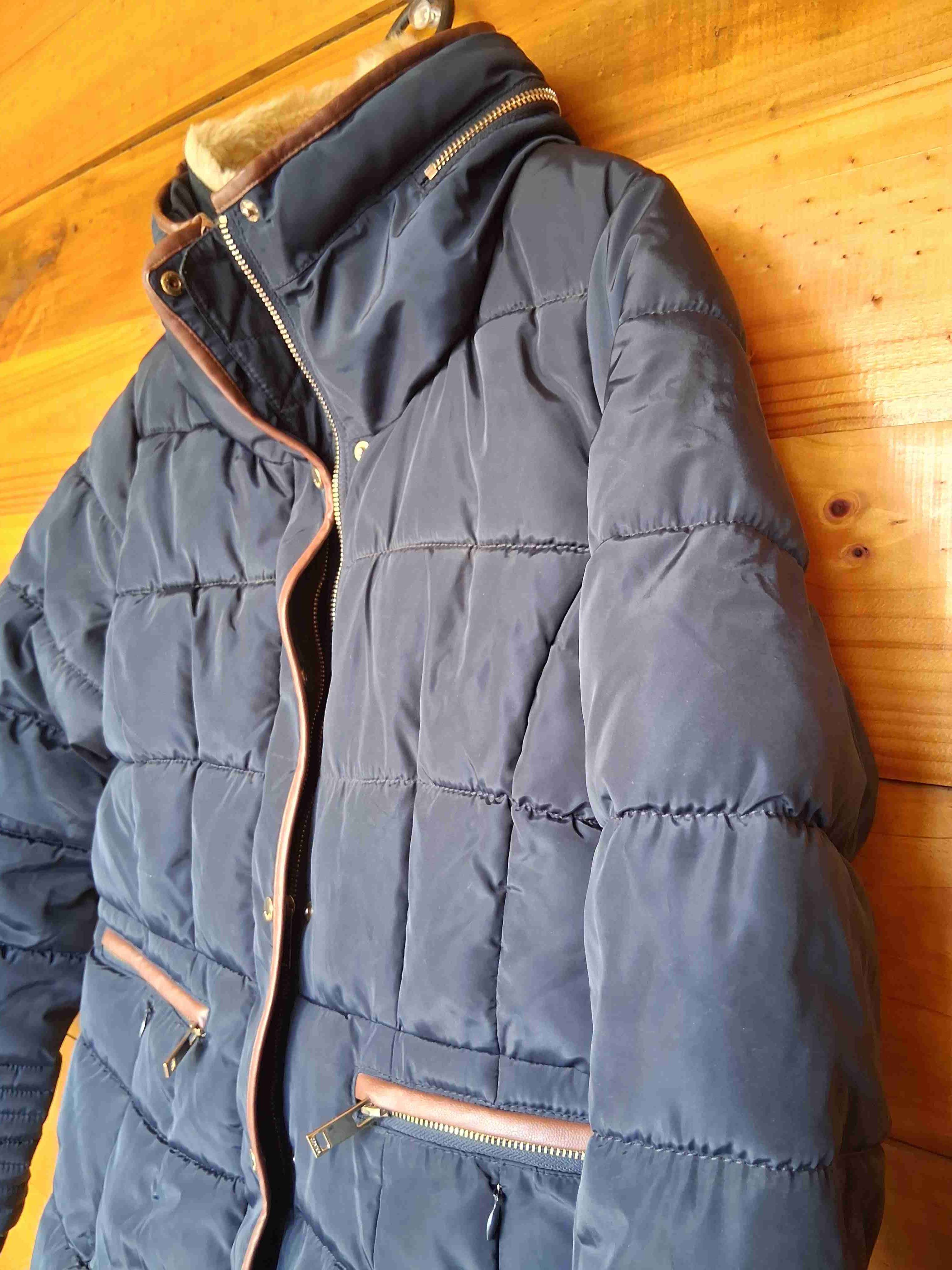 Abrigo acolchado azul con capucha - miniatura 6