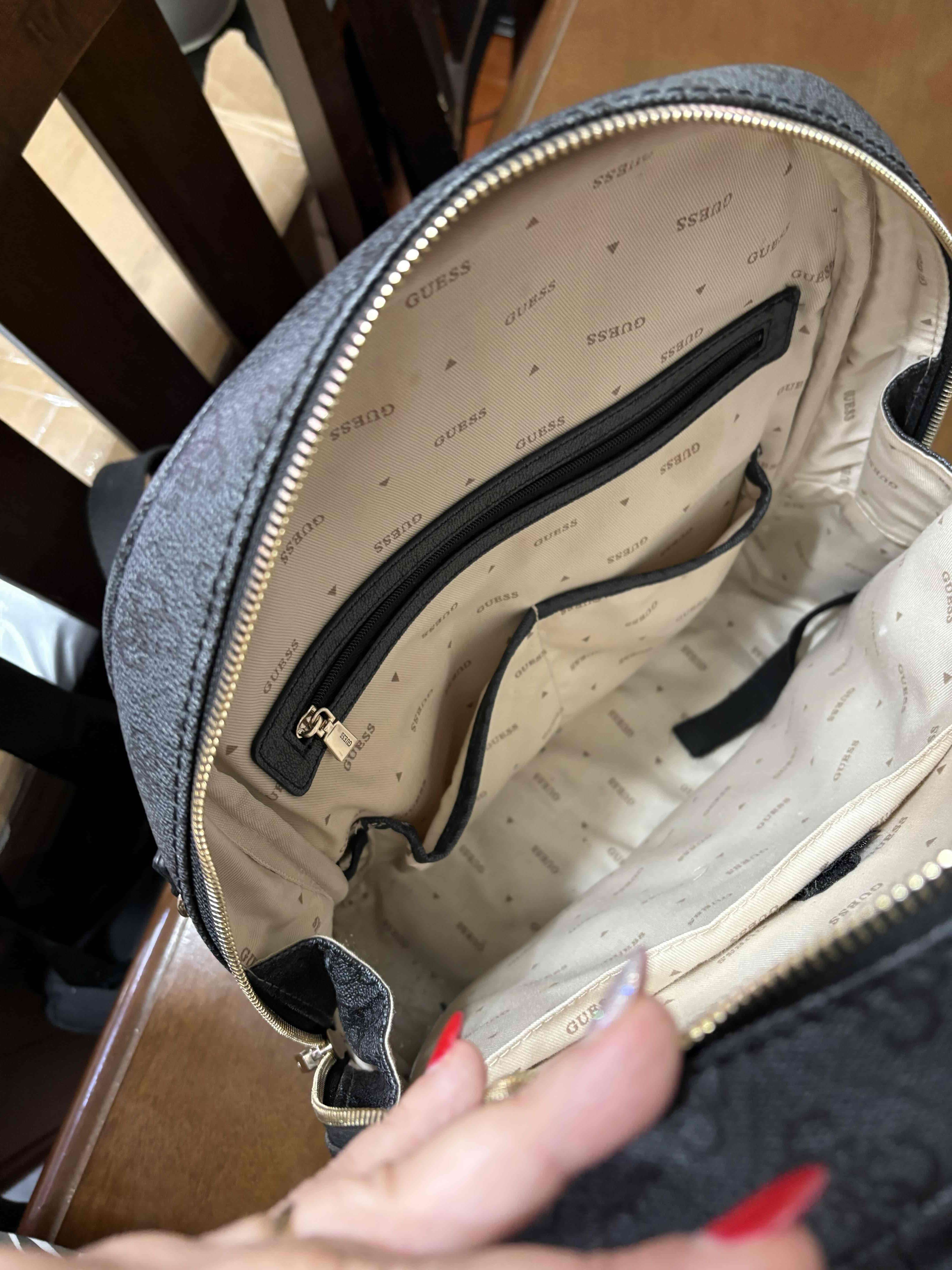 Mochila negra Guess - miniatura 4