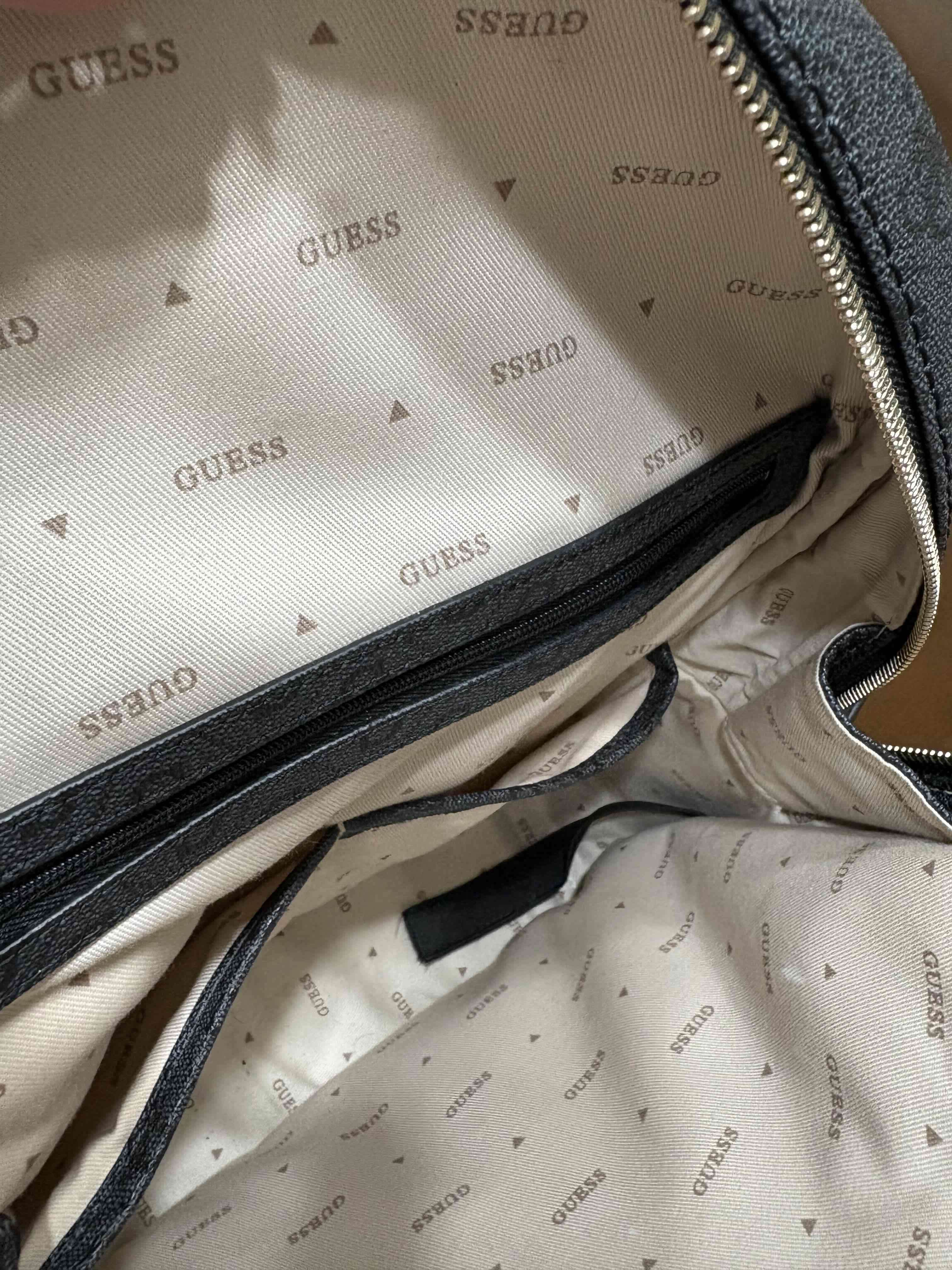 Mochila negra Guess - miniatura 5