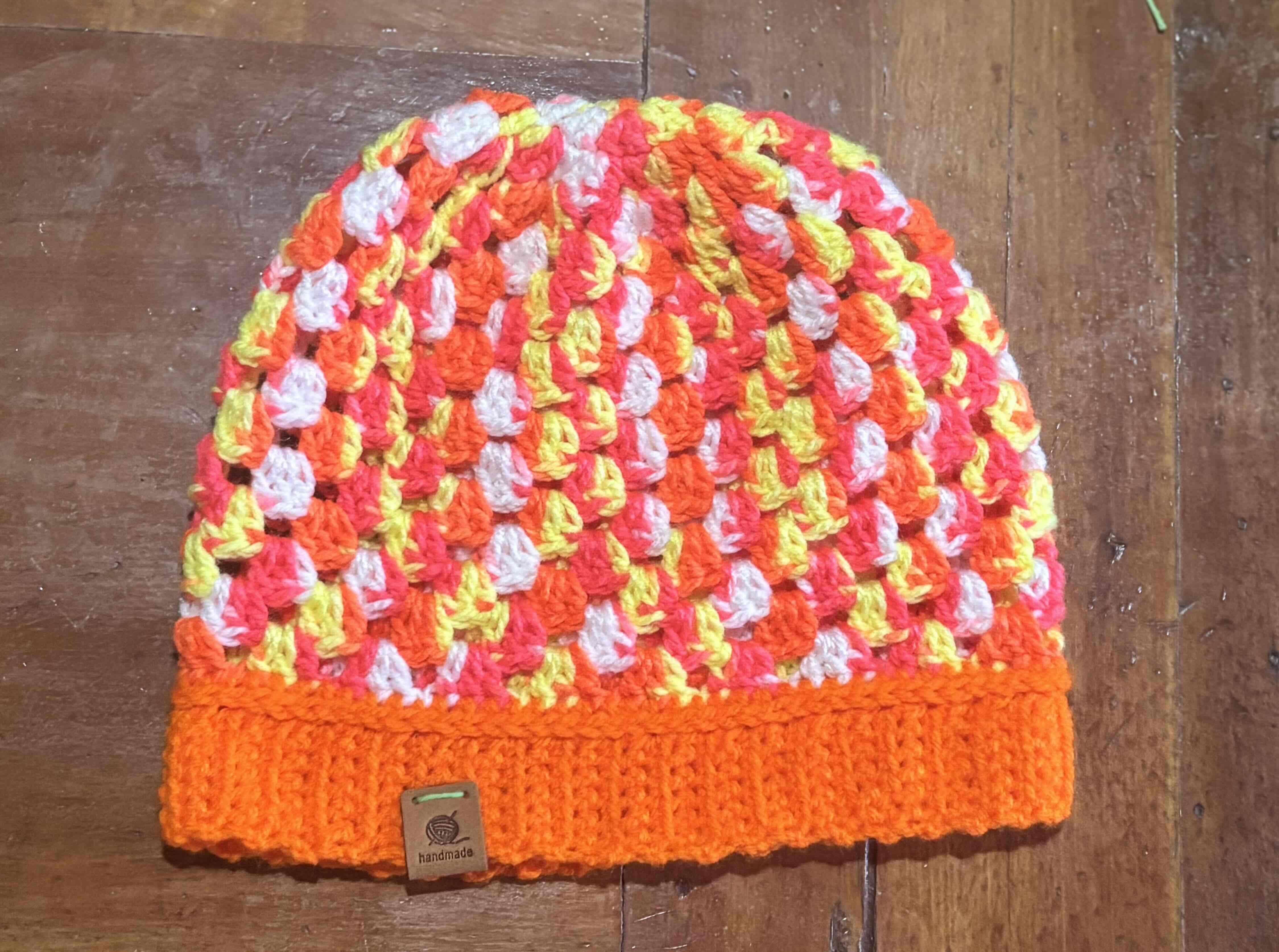 Gorro tejido a crochet - miniatura 4