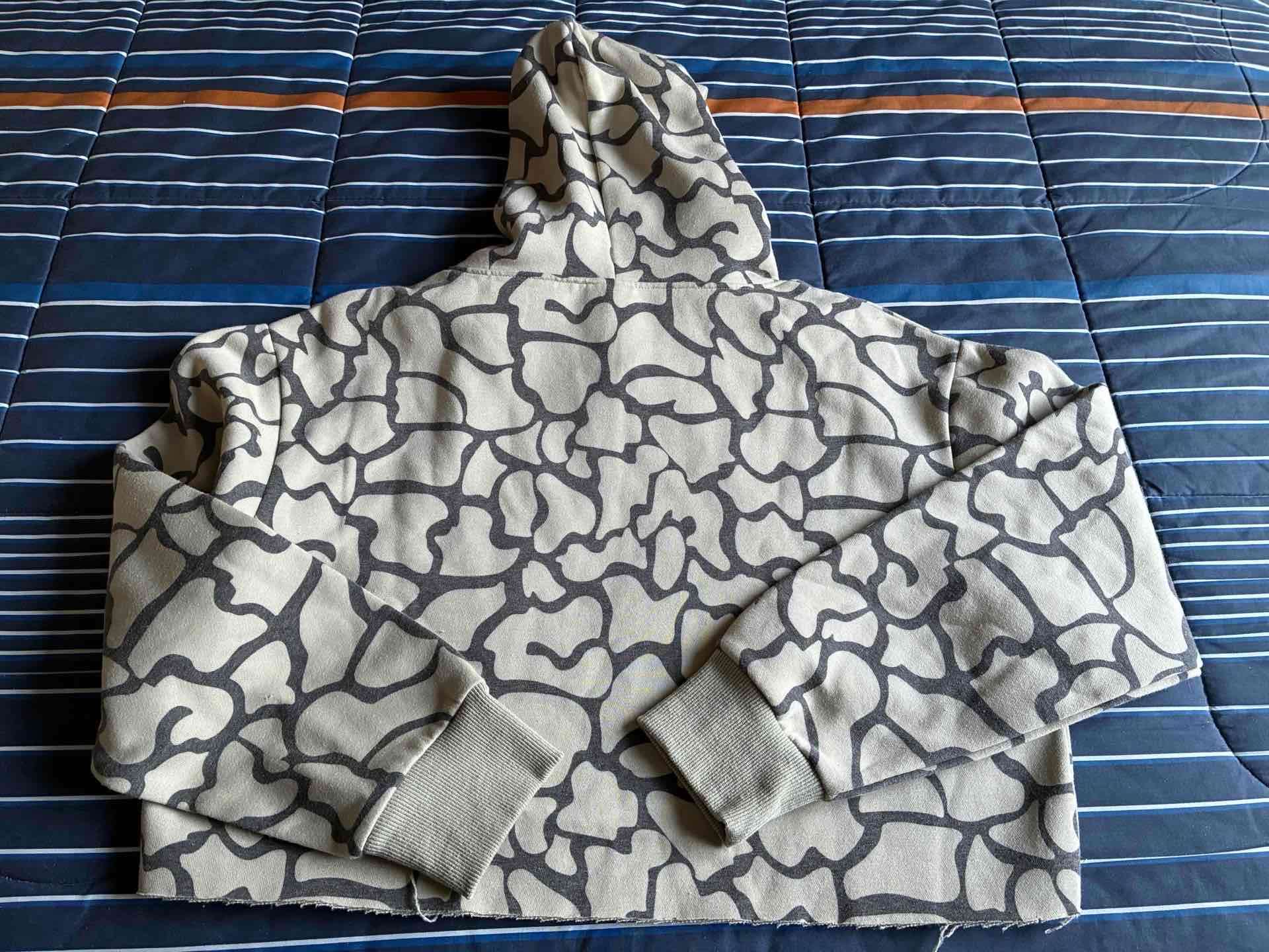 Polerón marca Sybilla animal print corto - miniatura 2