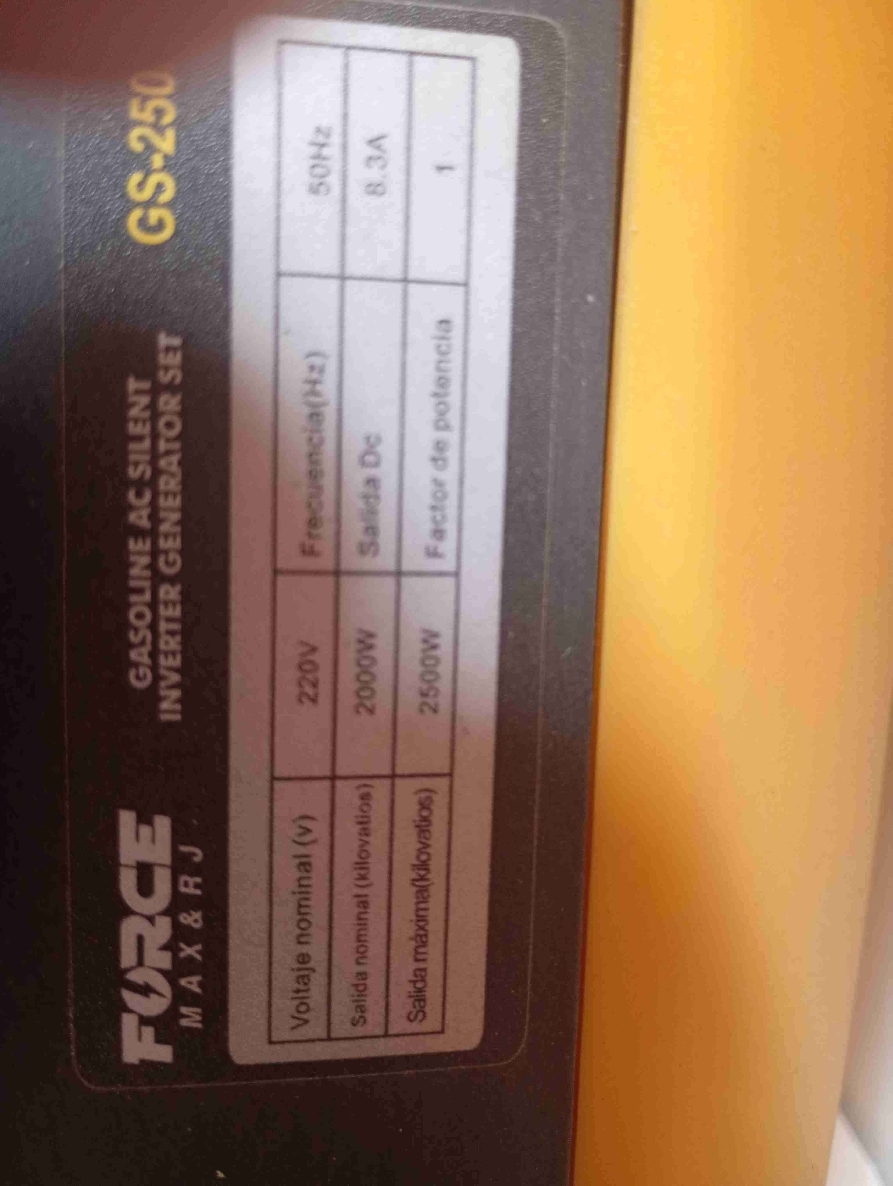 Generador eléctrico portátil FORCE de 2500w - miniatura 4