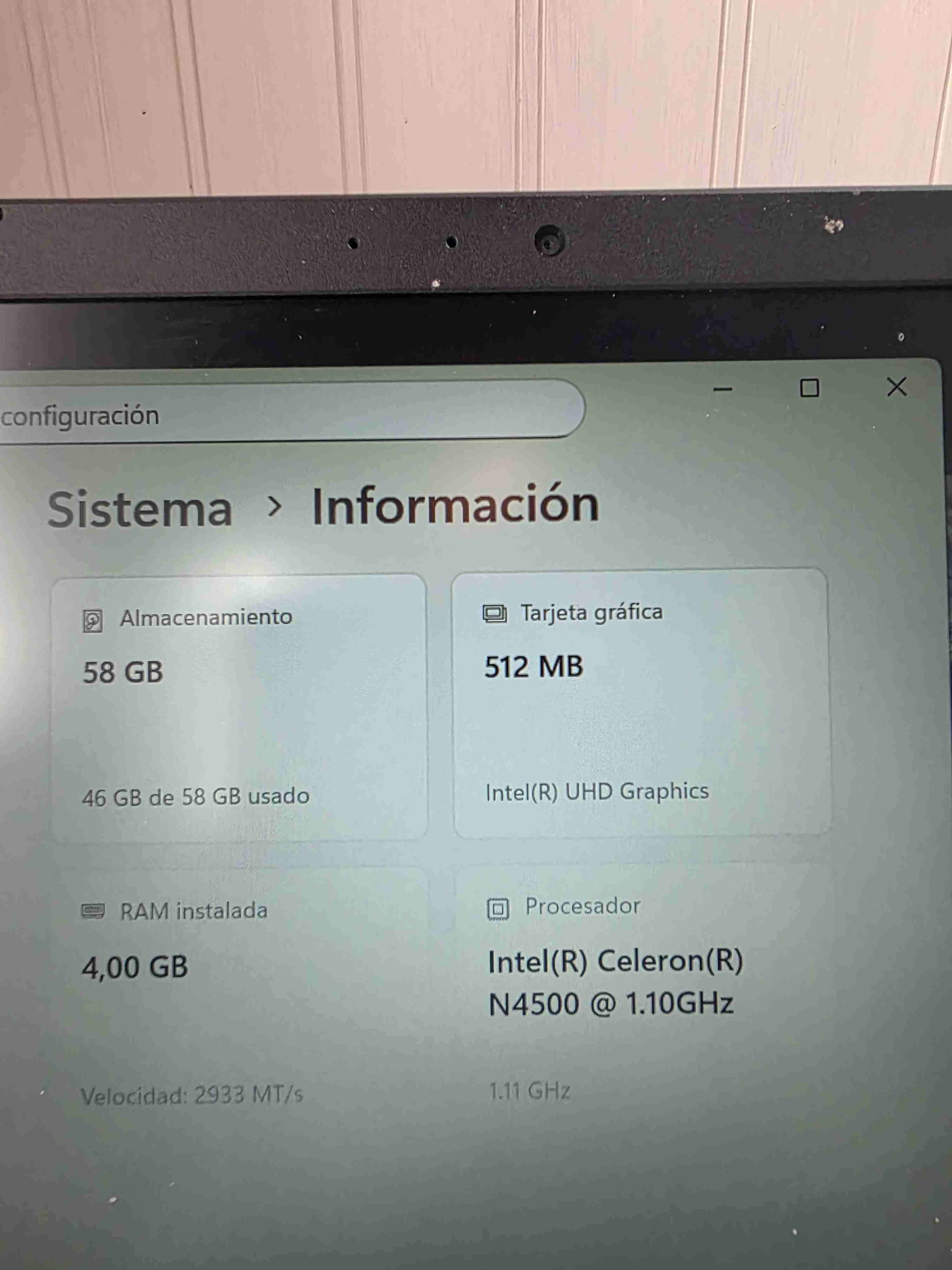 Notebook ASUS gris oscuro - 4