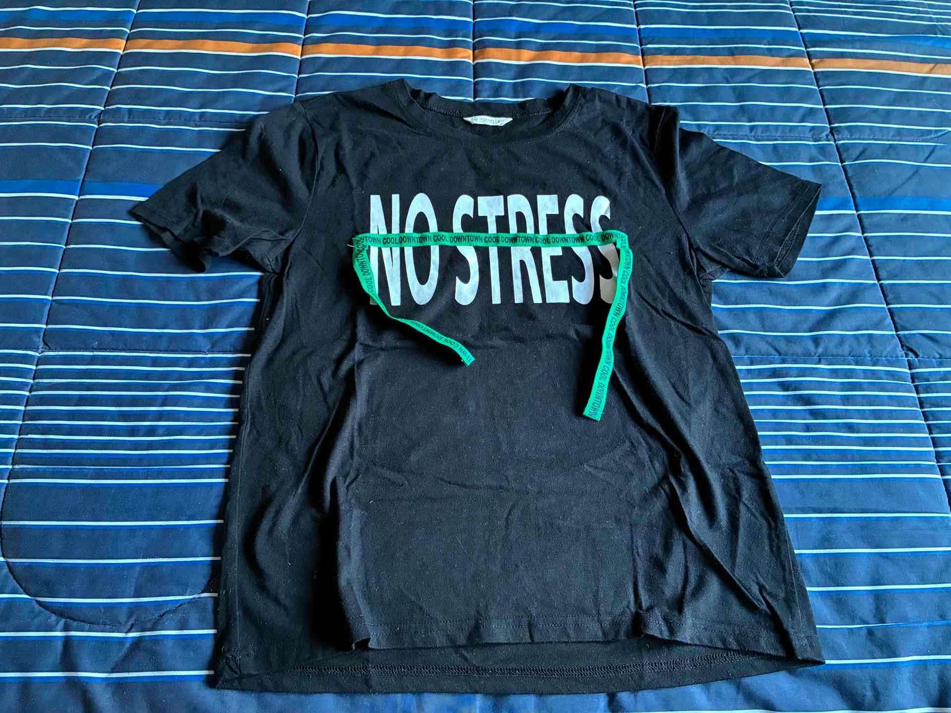 Polera negra, marca URB, talla S, nueva - miniatura 1