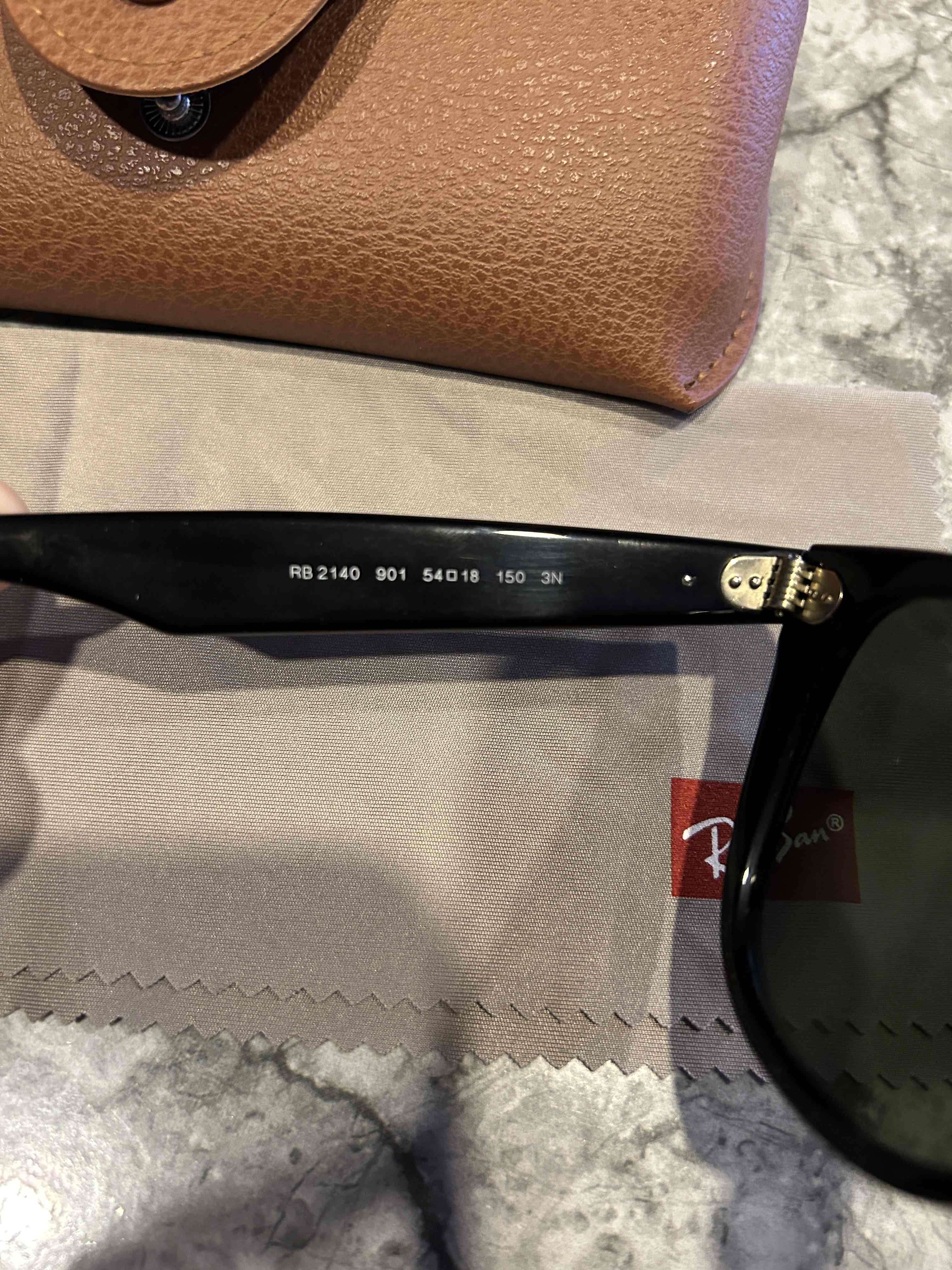 Gafas de sol Ray-Ban negras - miniatura 4