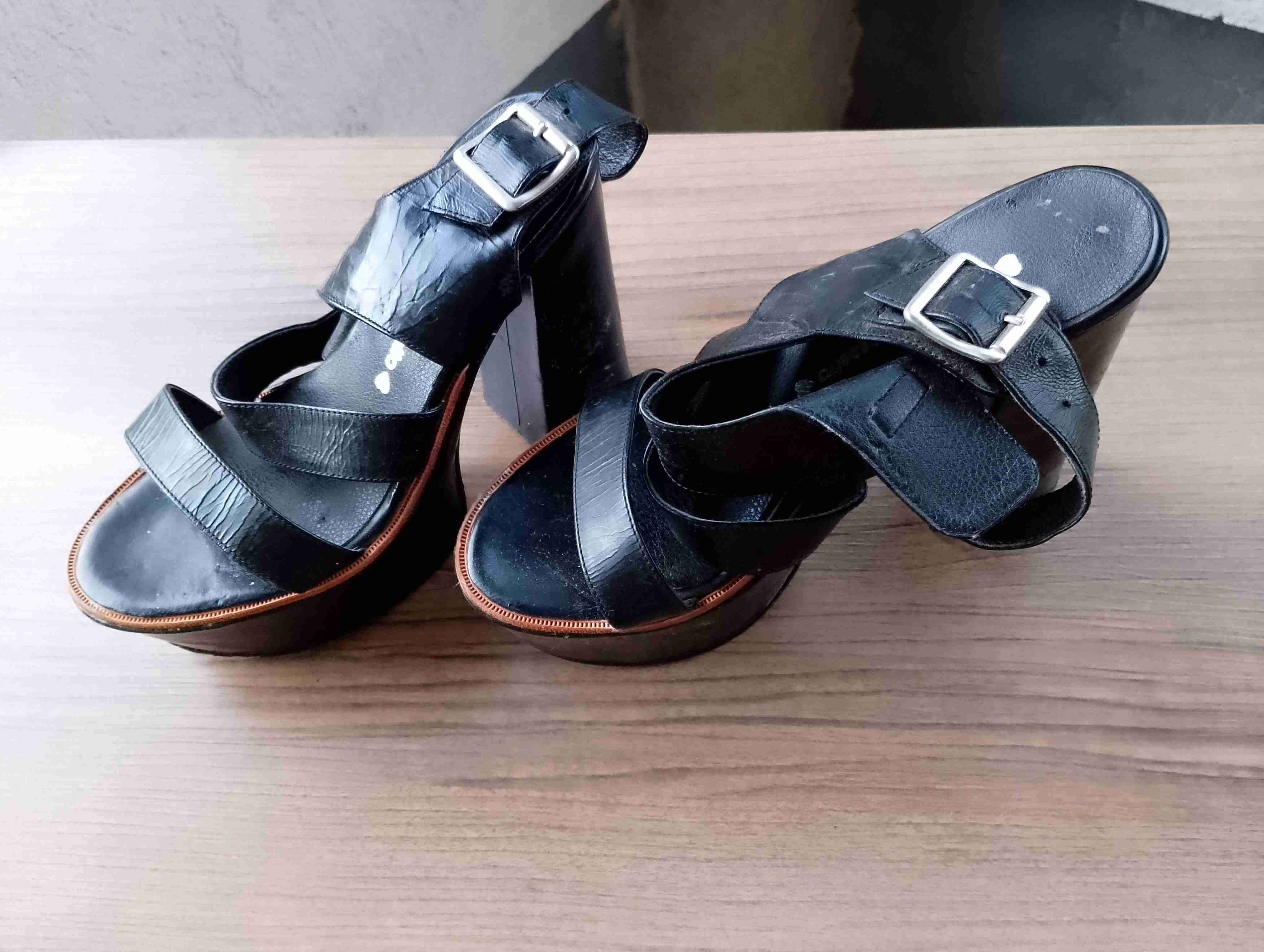 Zapatos de tacón alto y botas - 2