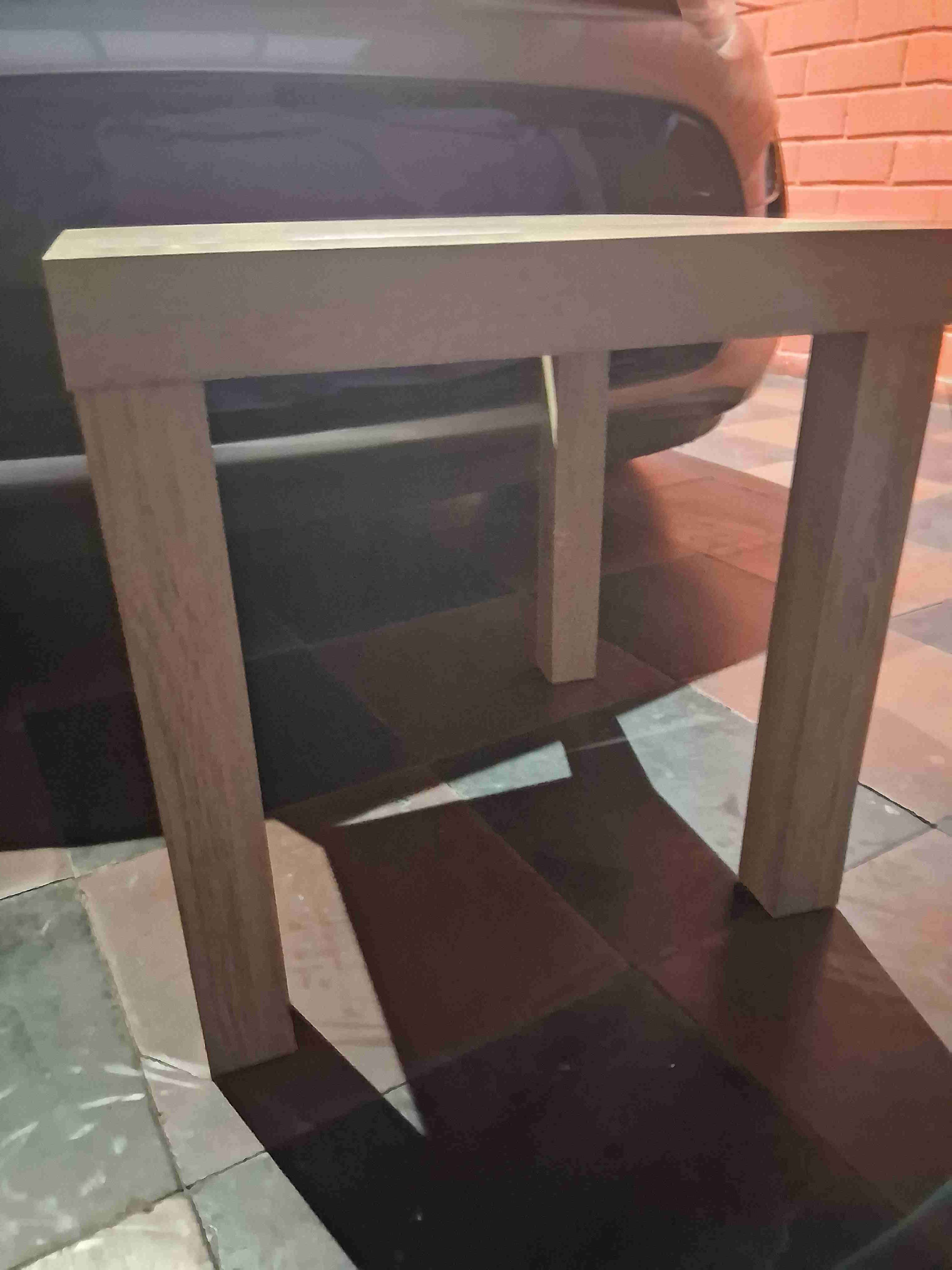 Mesa cuadrada de madera esquinero - miniatura 2