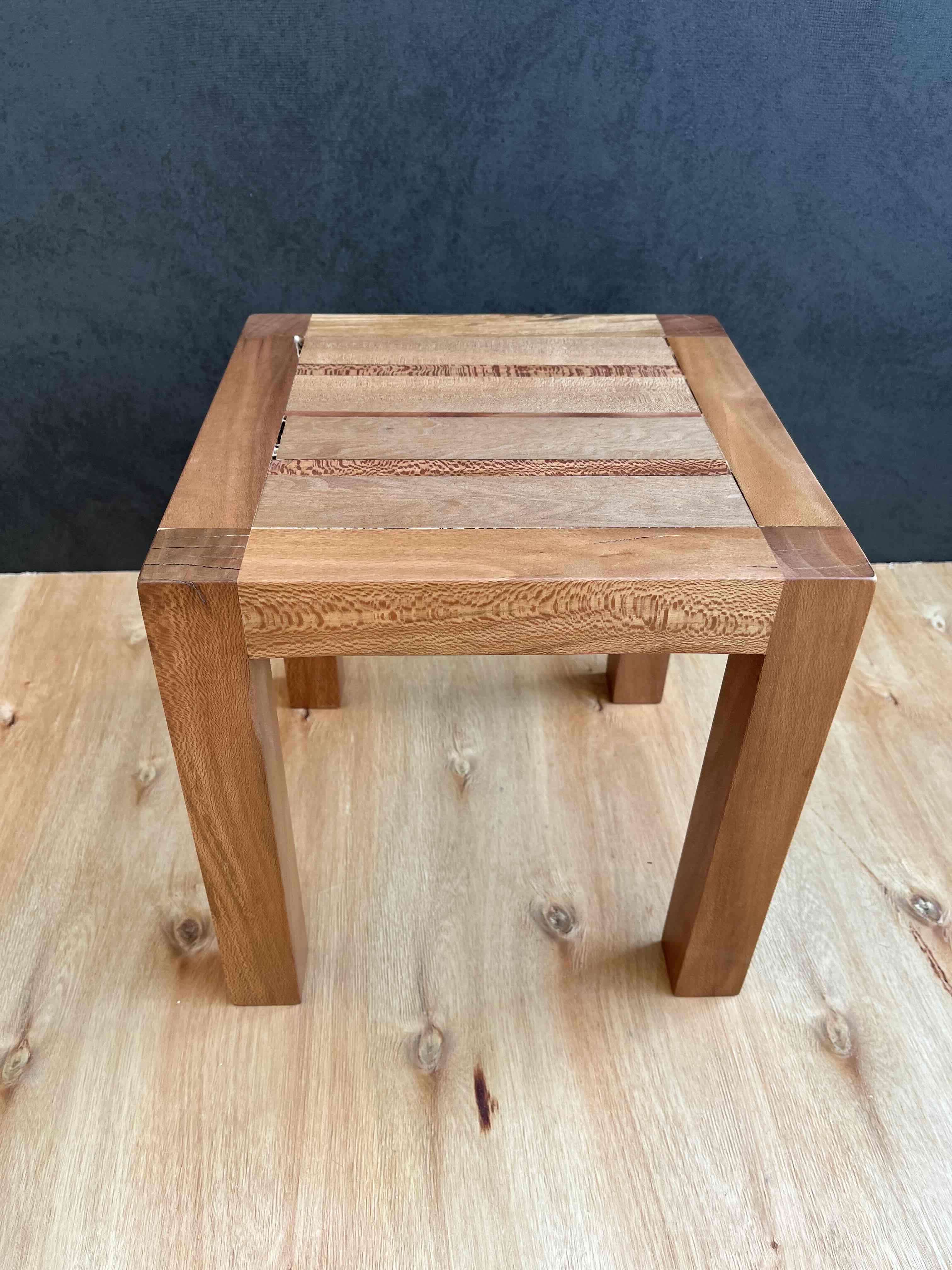 Banco de madera sólido - 4