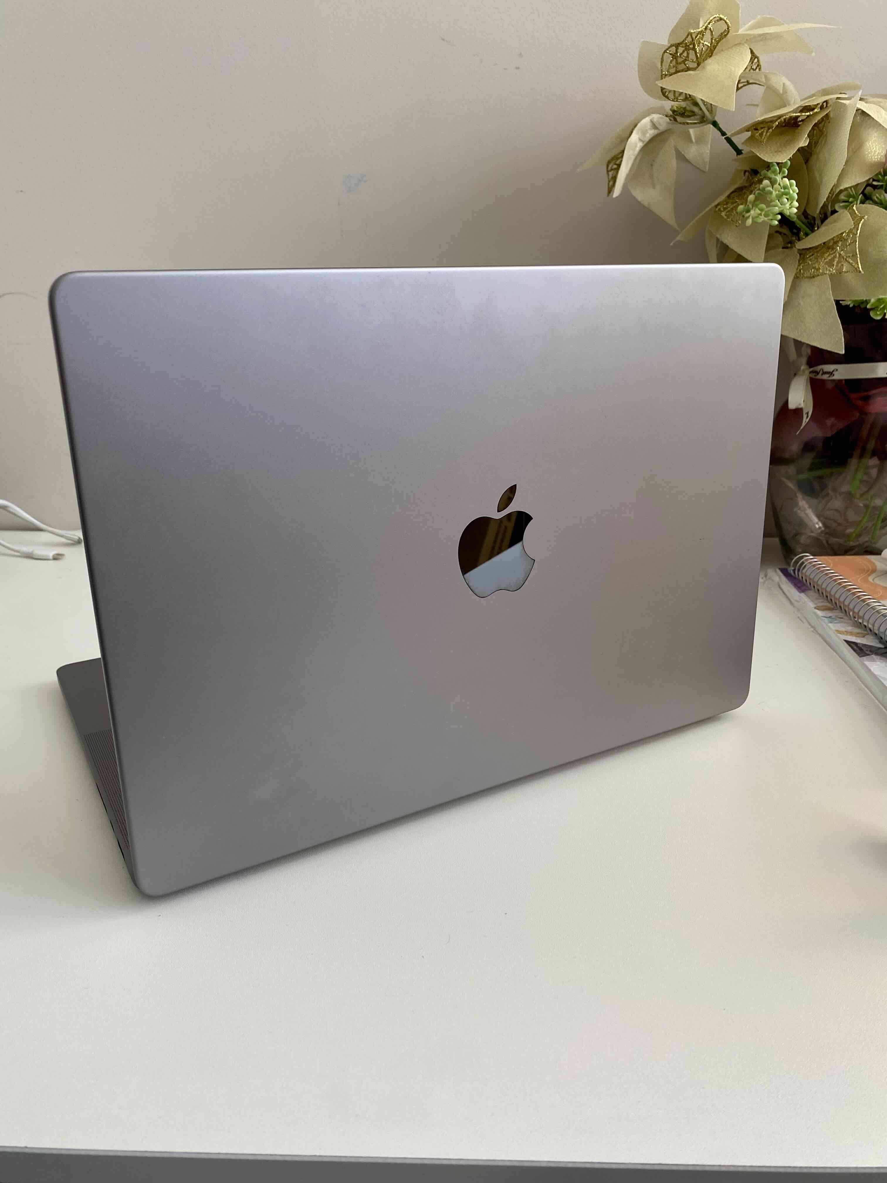 Mackbook pro M1 1TB - miniatura 1