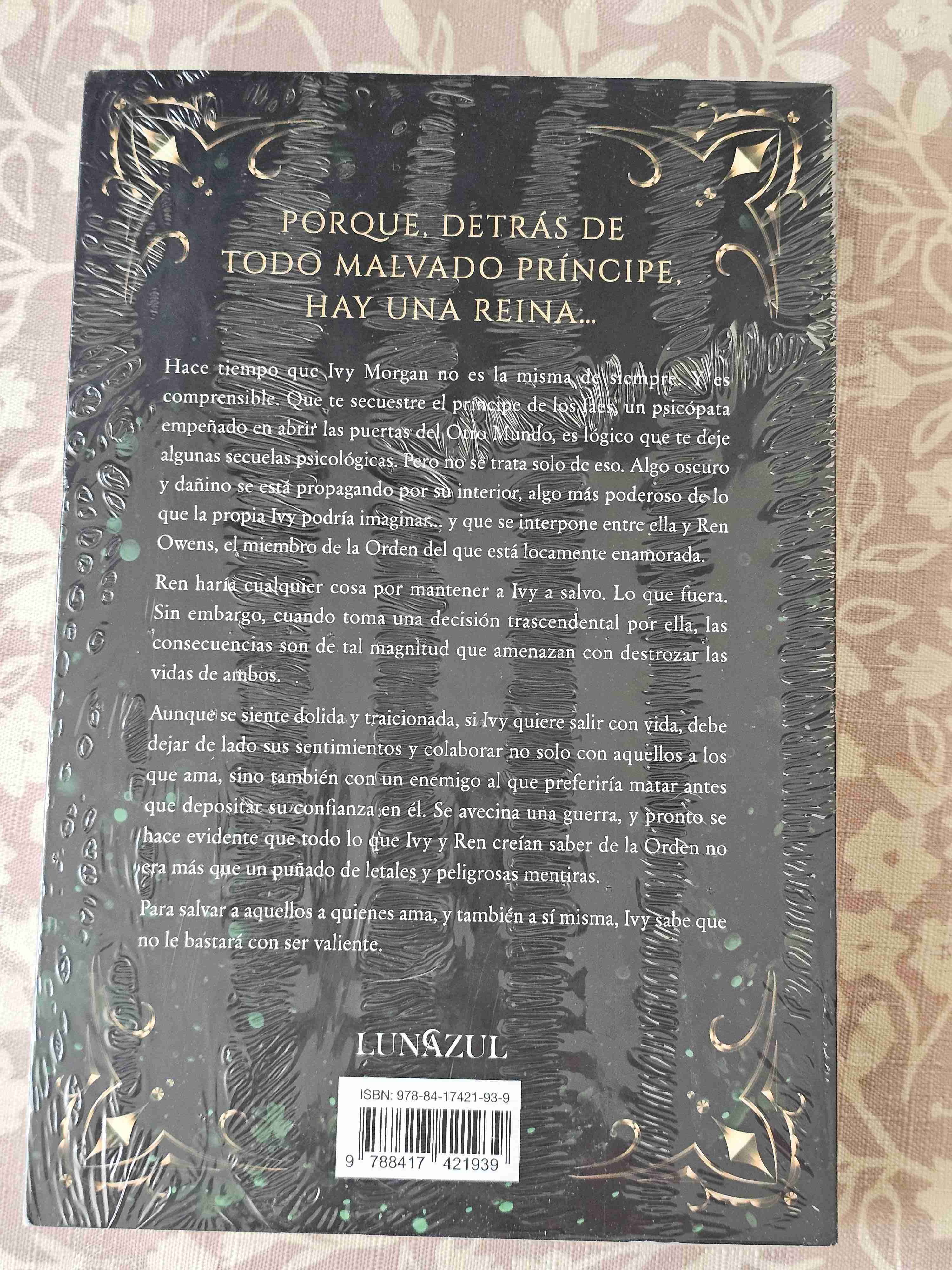 Libro 'Valiente' Jennifer L. Armentrout - 3