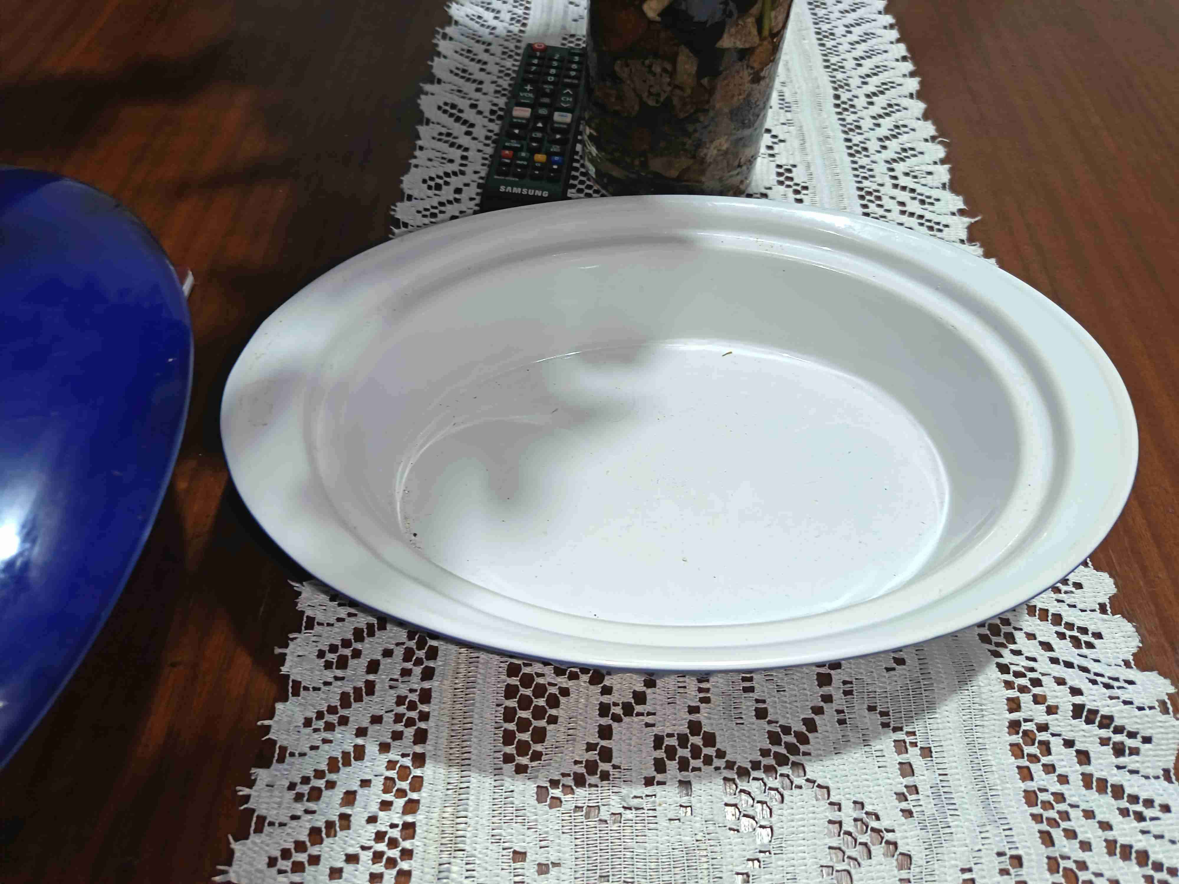 Fuente de porcelana con tapa azul - miniatura 2