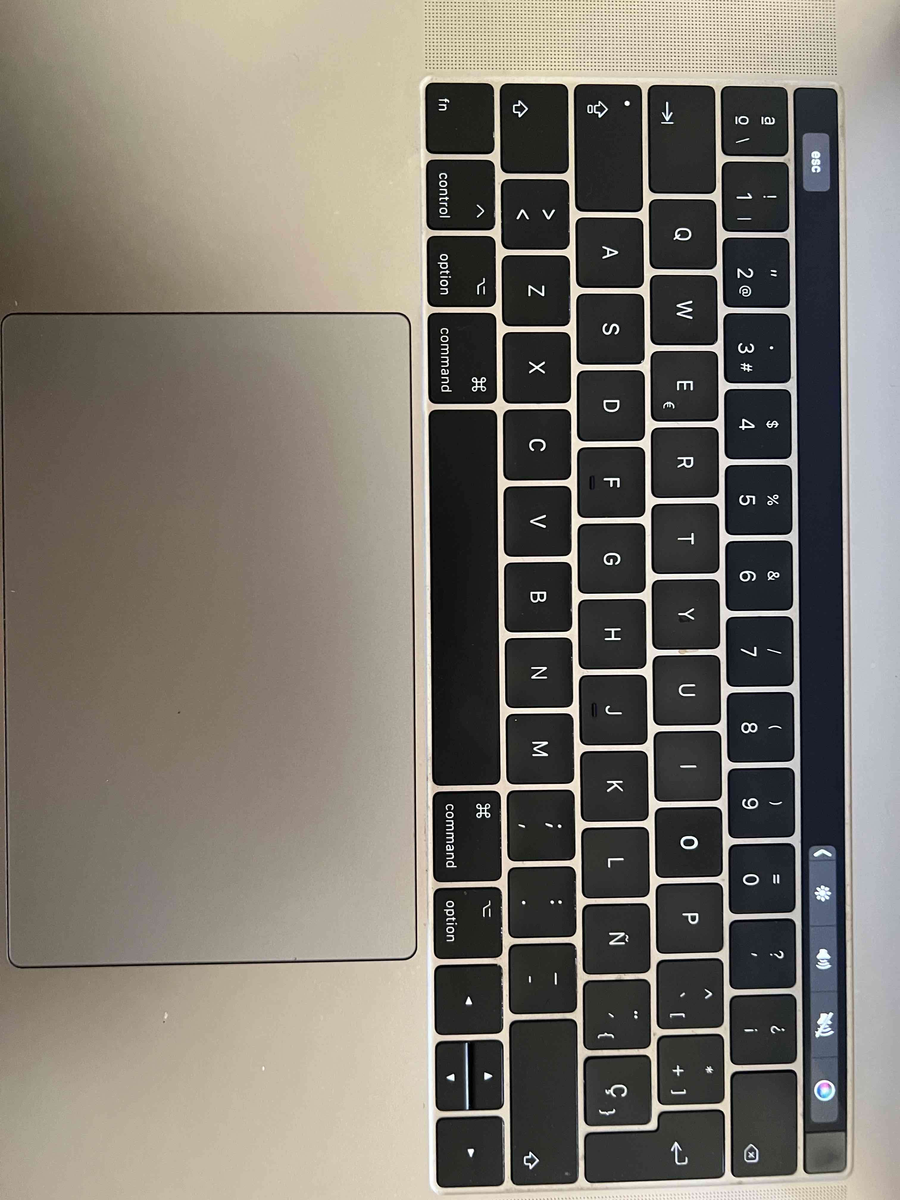 MacBook Pro 15” - miniatura 3