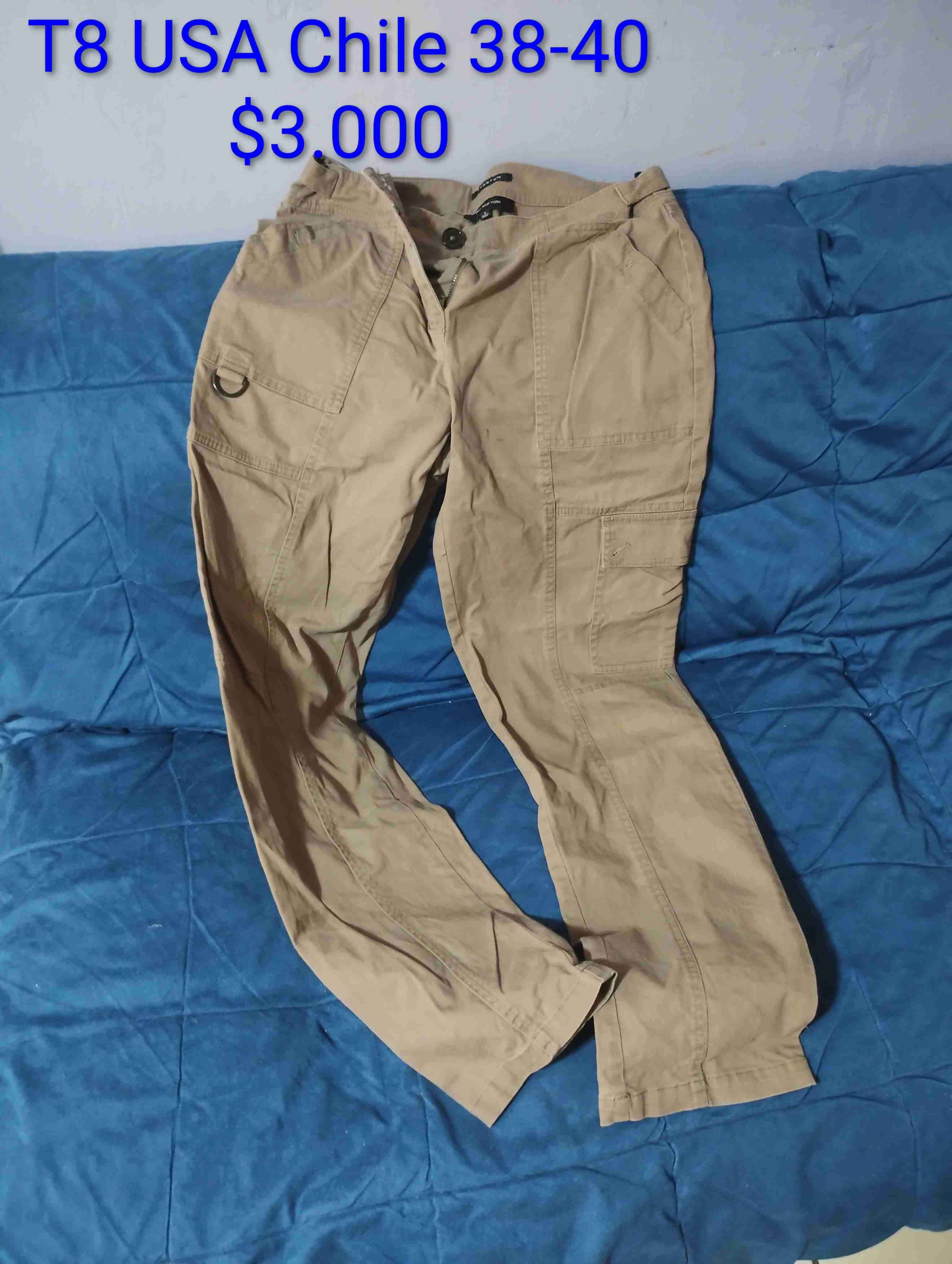 Pantalones cargo beige T8