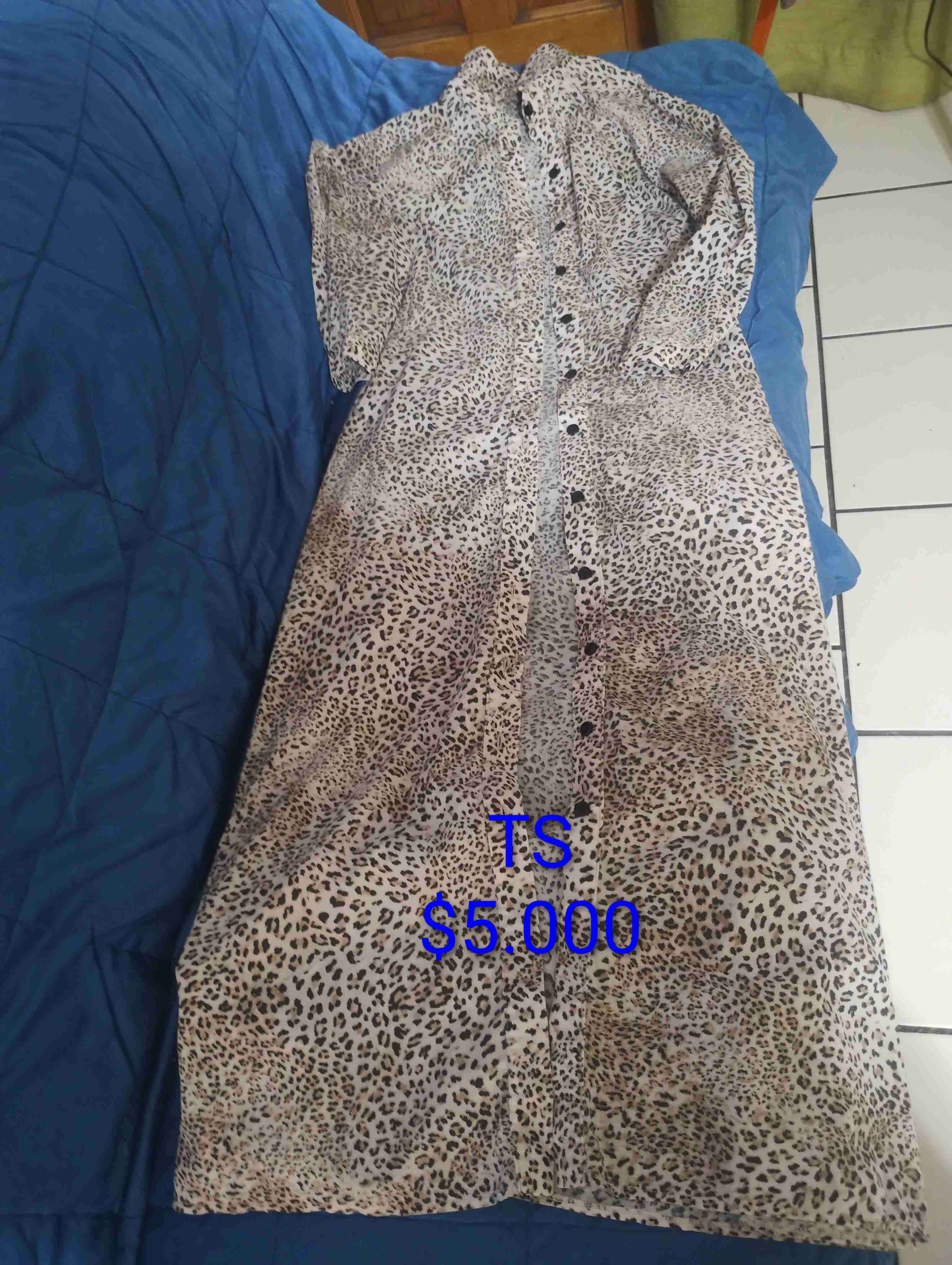 Vestido largo estampado animal print