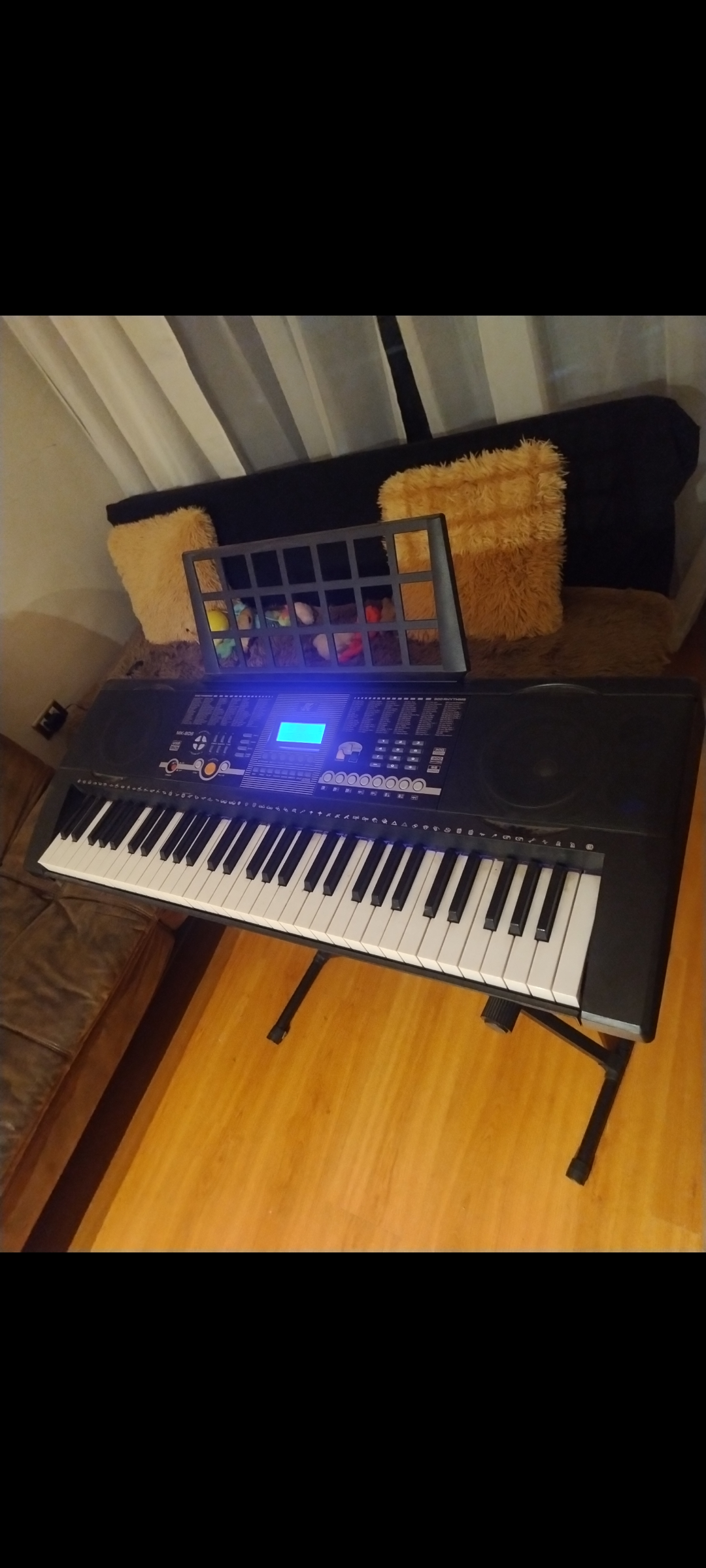 Teclado electrónico con soporte - 1