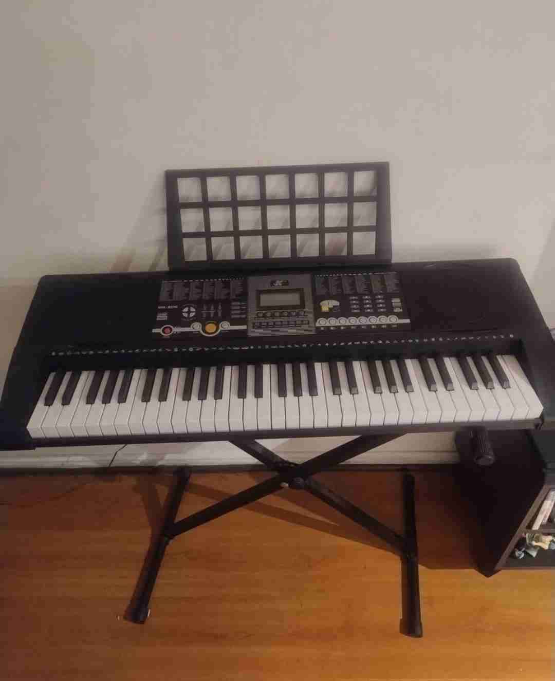 Teclado electrónico con soporte - 2