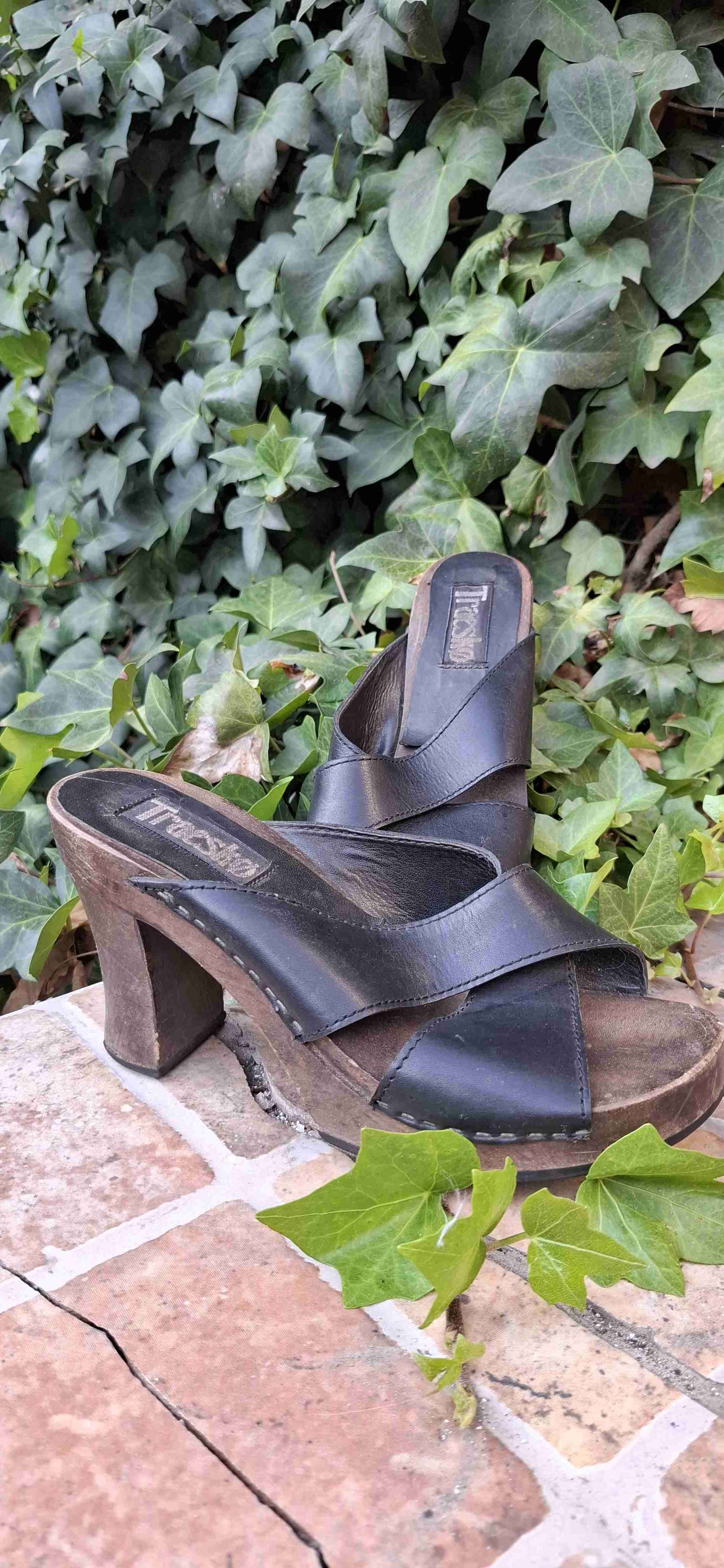 Sandalias negras de cuero - miniatura 2