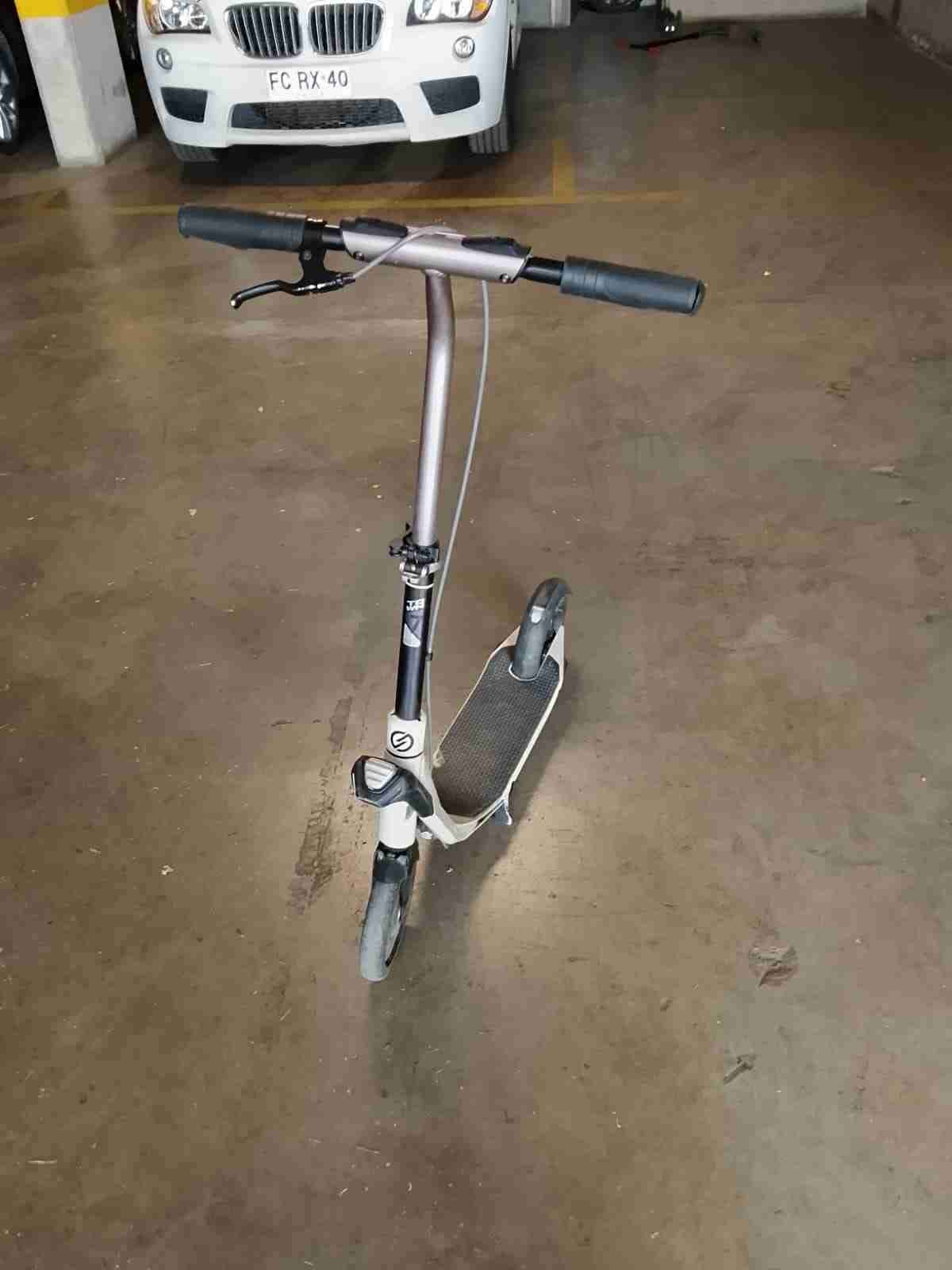Scooter manual plegable gris - 1