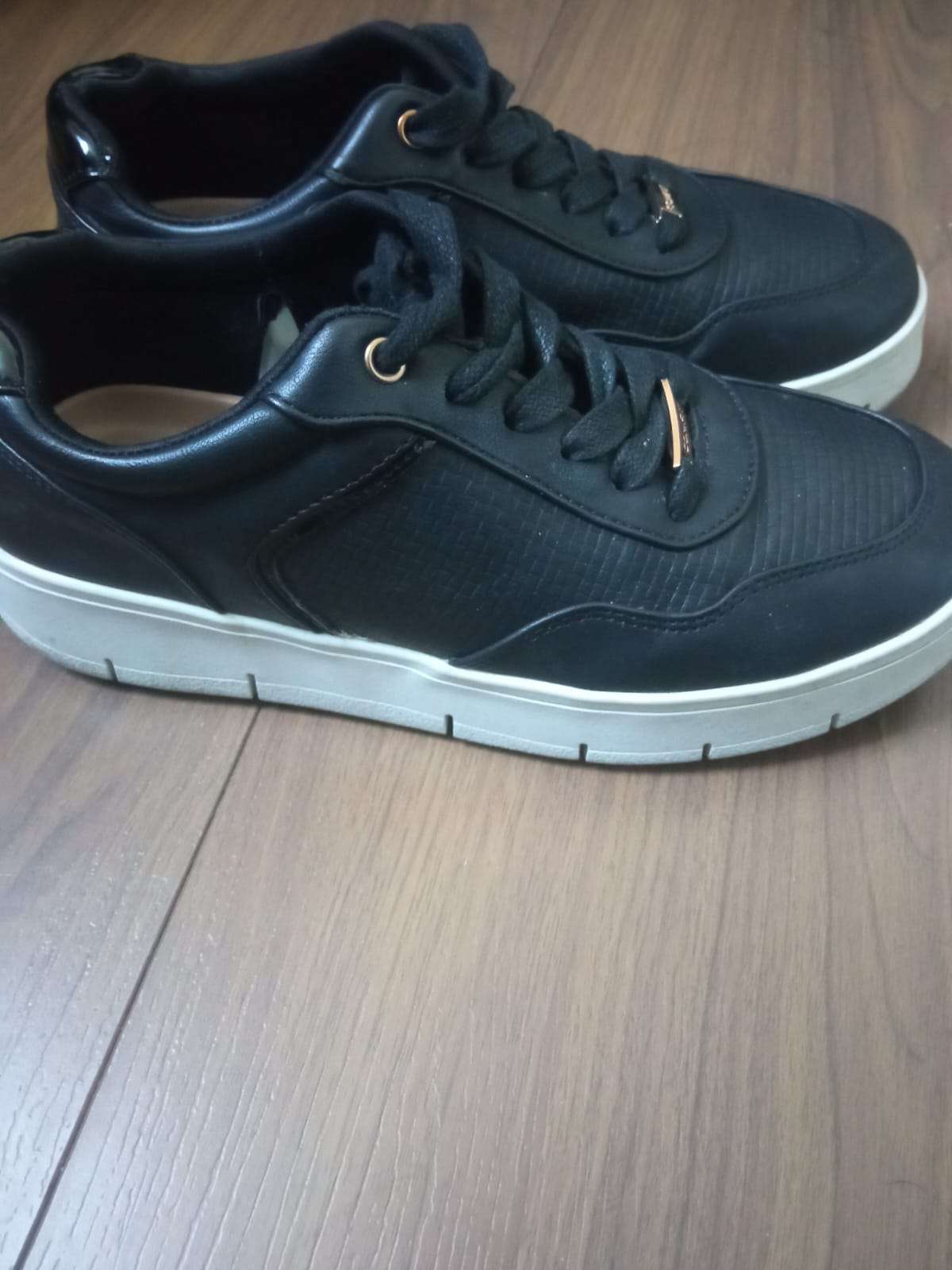 Zapatillas negras deportivas 37 - miniatura 1