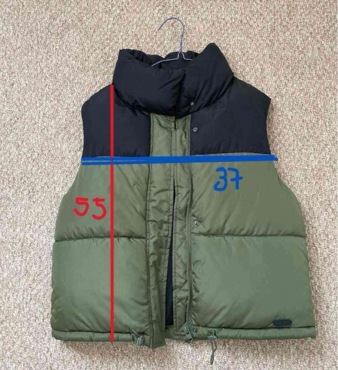 Chaqueta puffer verde y negro - 2