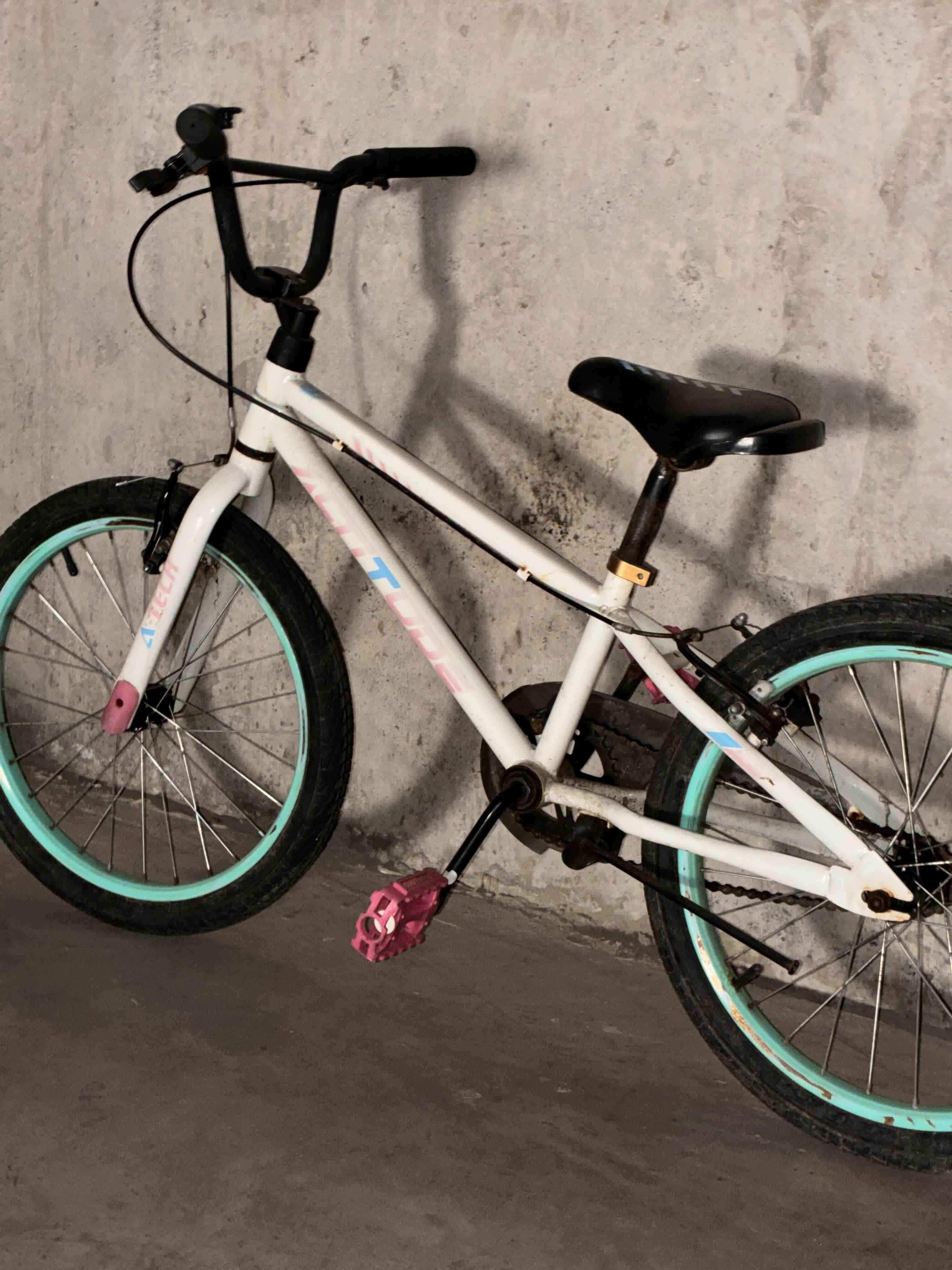 Bicicleta aro 20 niña blanca - 2