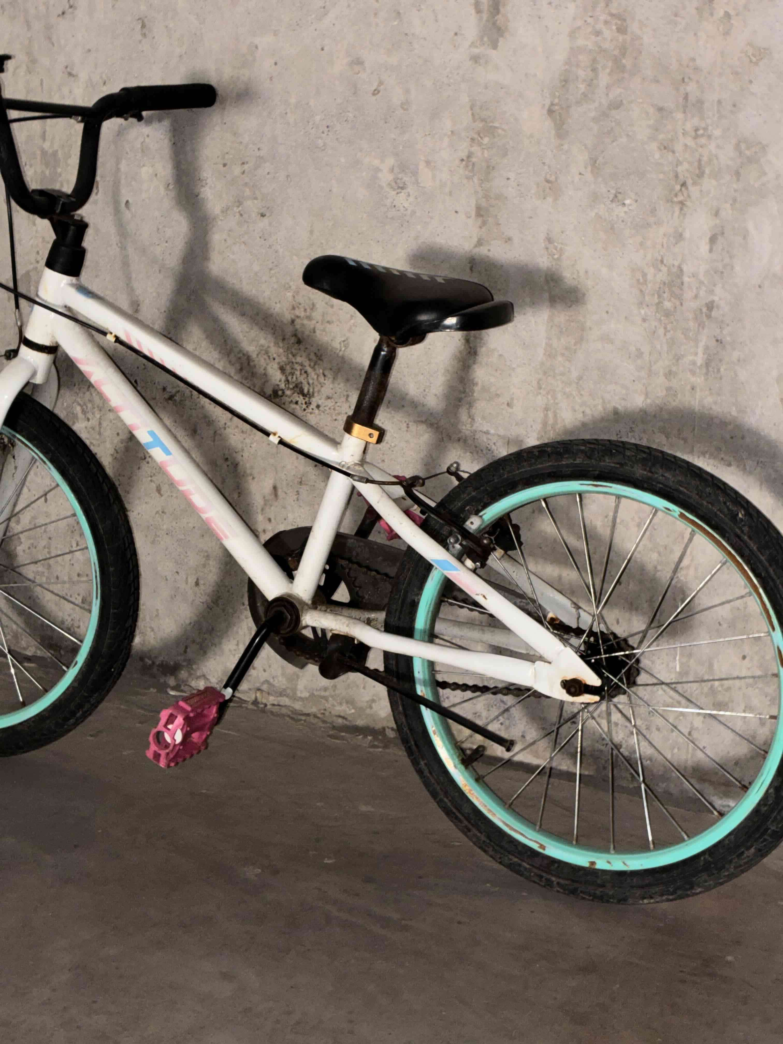 Bicicleta aro 20 niña blanca - 5