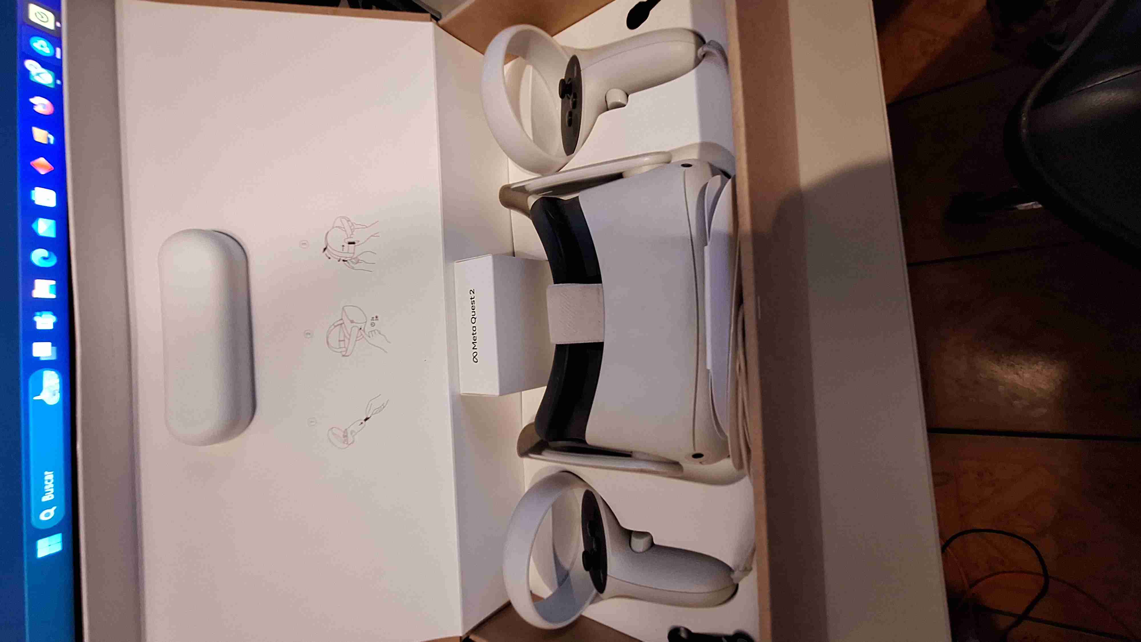 Visor de Realidad Virtual Meta Quest 2 - miniatura 1