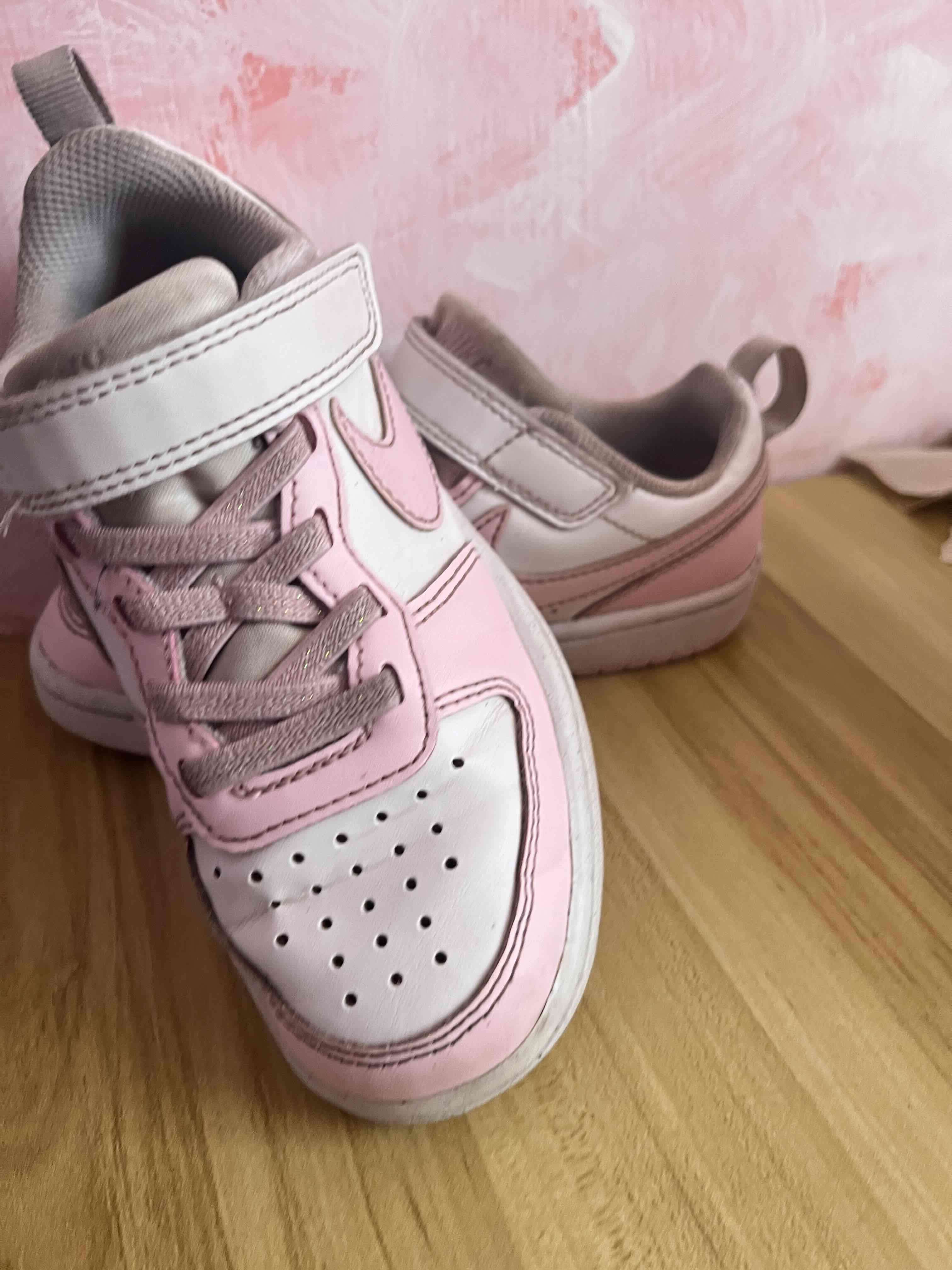 Zapatillas Nike rosadas para niña - miniatura 3