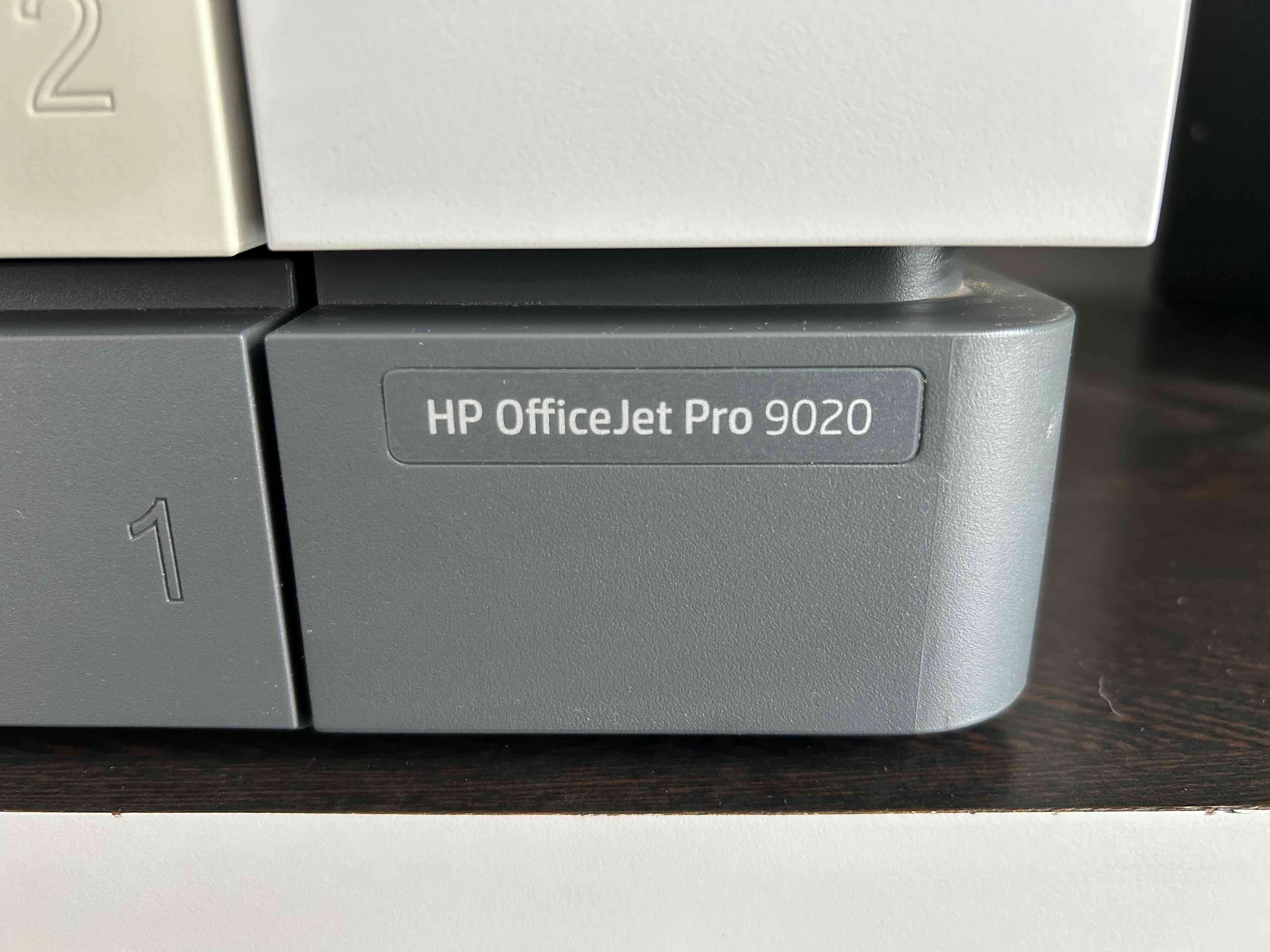 Impresora HP OfficeJet Pro 9020 - miniatura 2