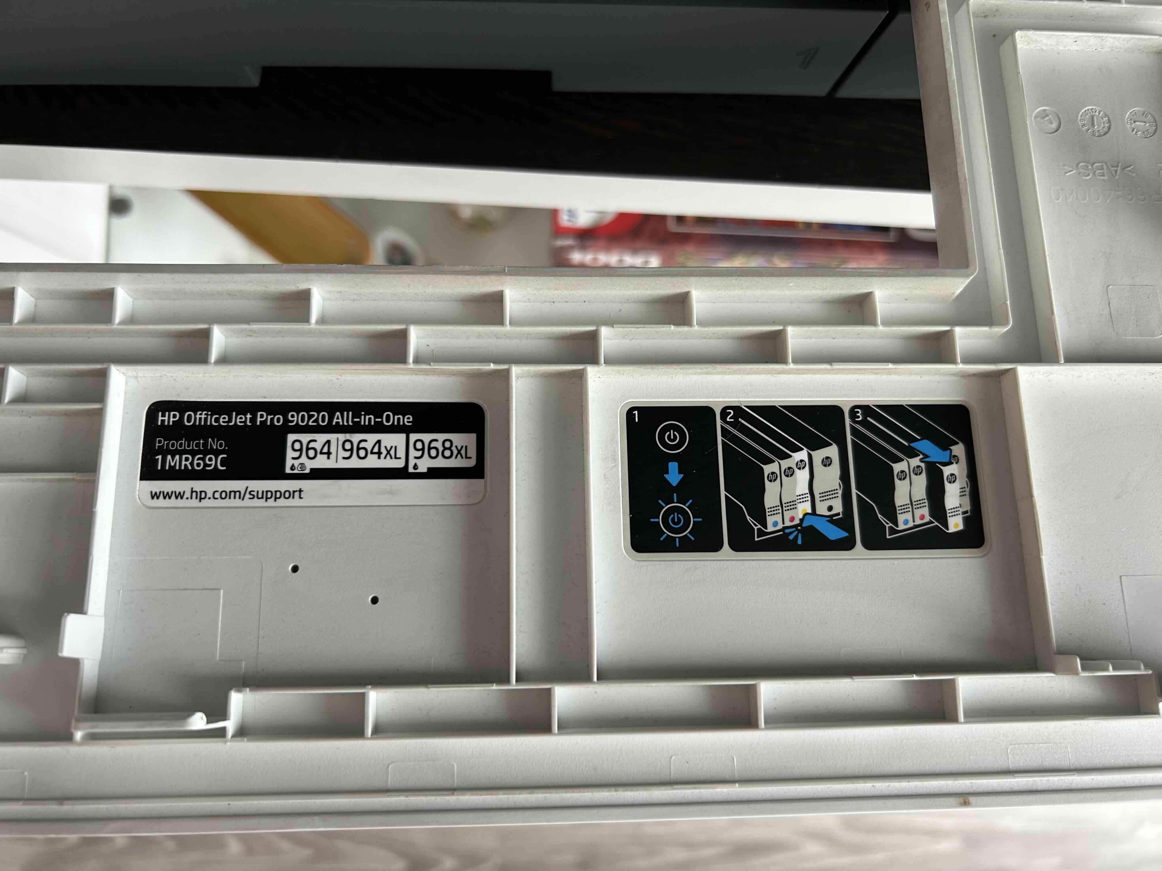 Impresora HP OfficeJet Pro 9020 - miniatura 5